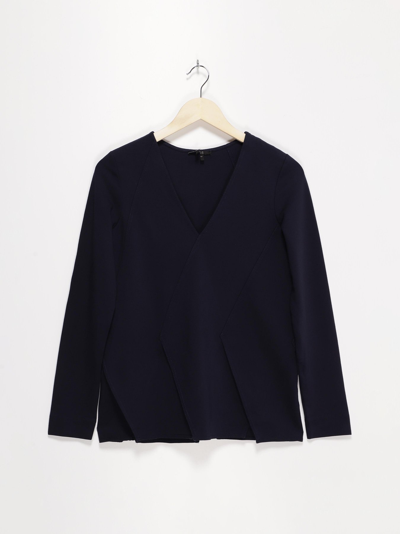 Лонгслів COS модель 0483209_т.синій Фото