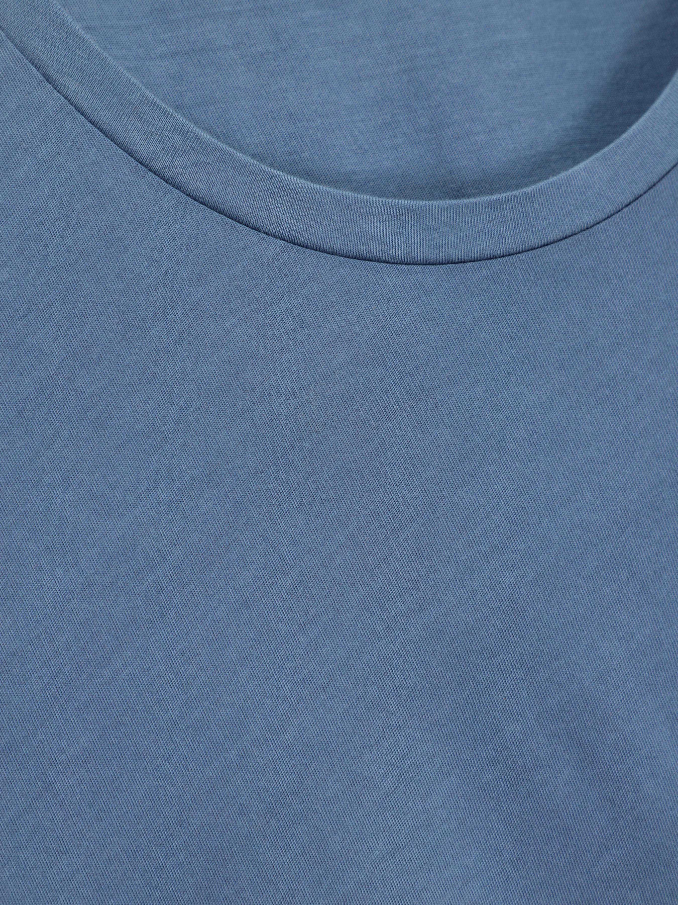 Футболка COS модель 0510151_синій Фото