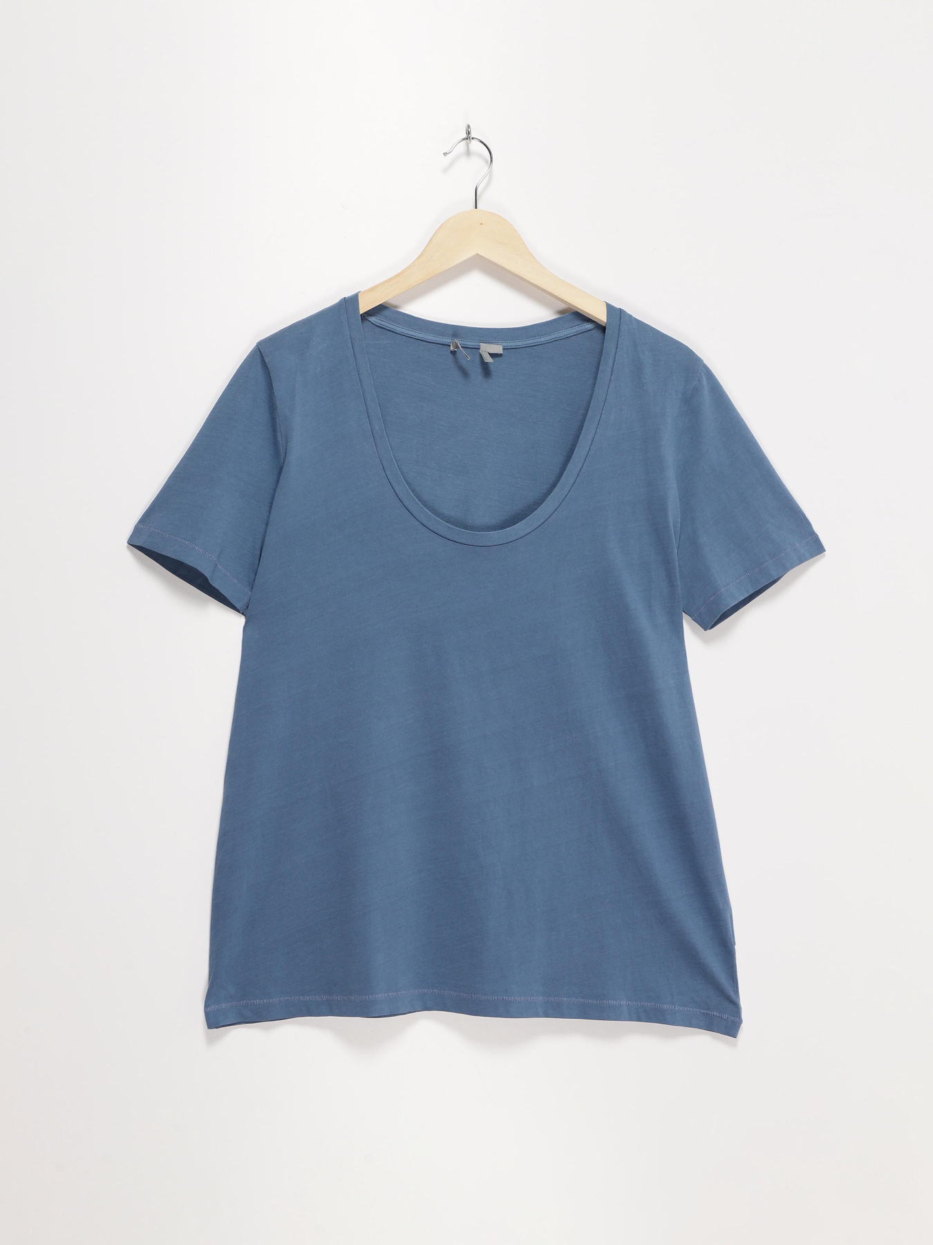 Футболка COS модель 0510151_синій Фото