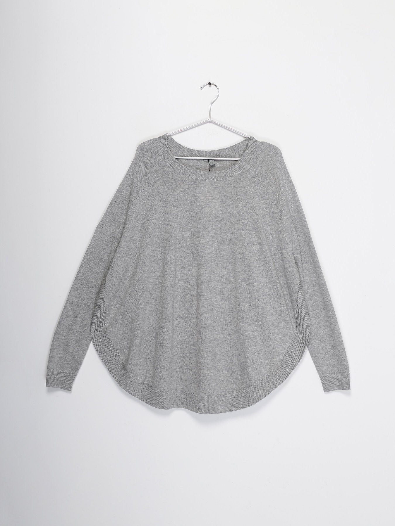 Джемпер COS модель 0306023_сірий Фото