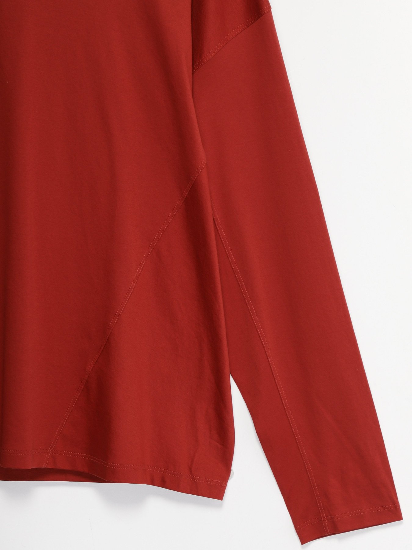 Лонгслив COS модель 0568614_т.червонй Фото