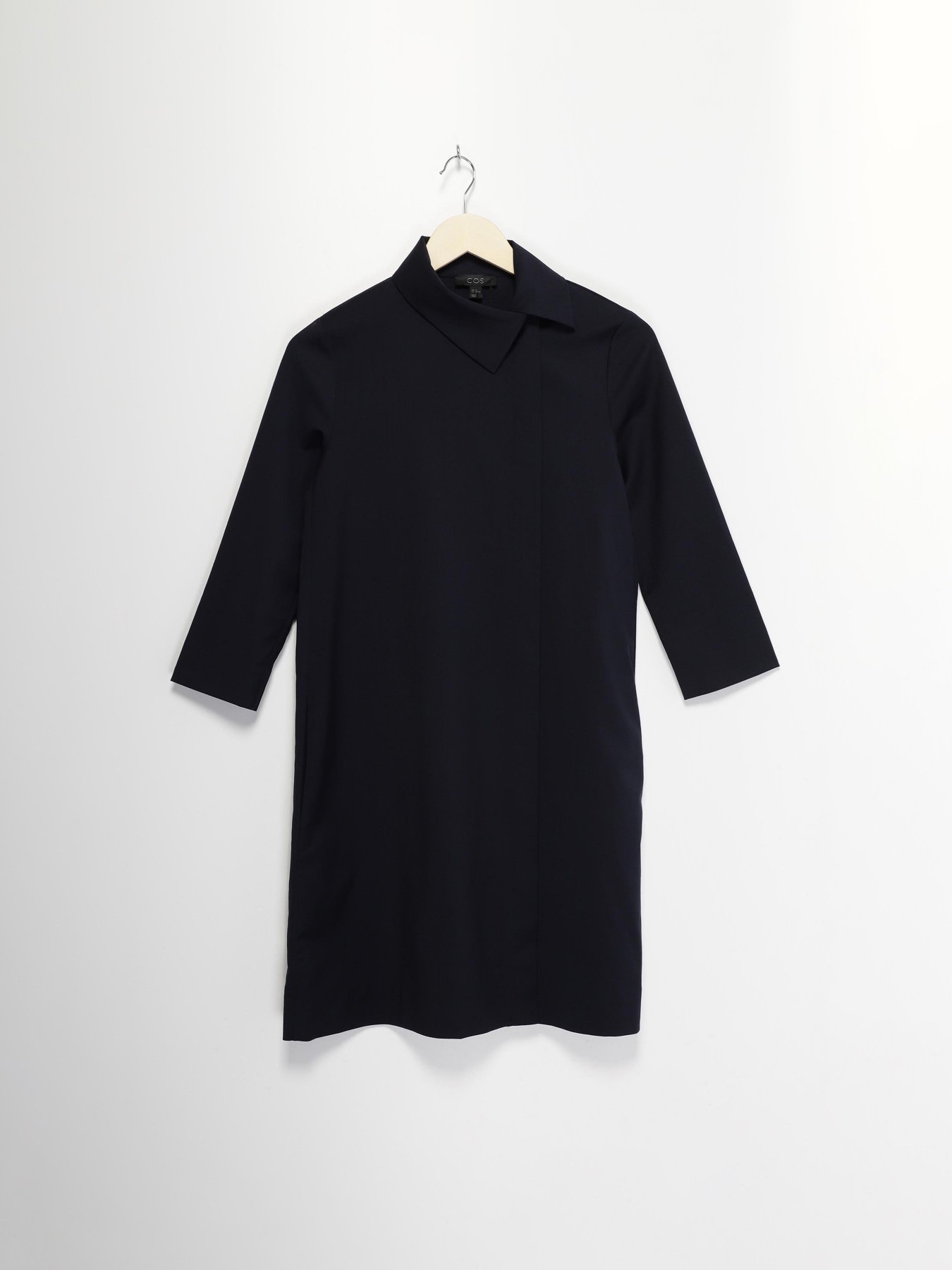 Сукня міні COS модель 0801559_т.синій Фото