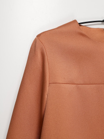 Блуза COS модель 0332669_т.бежевий Фото