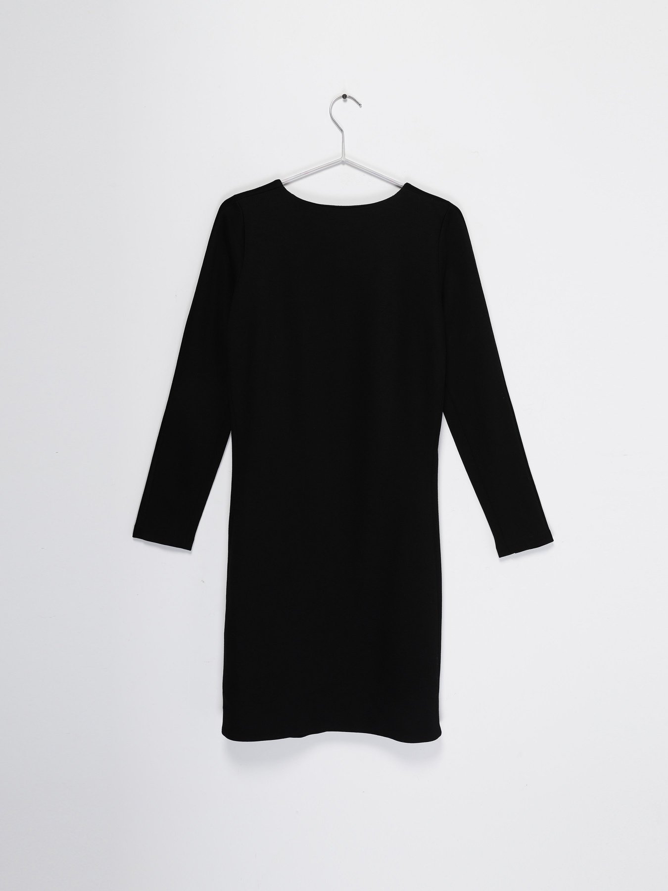 Платье мини COS модель 0361293_чорний Фото