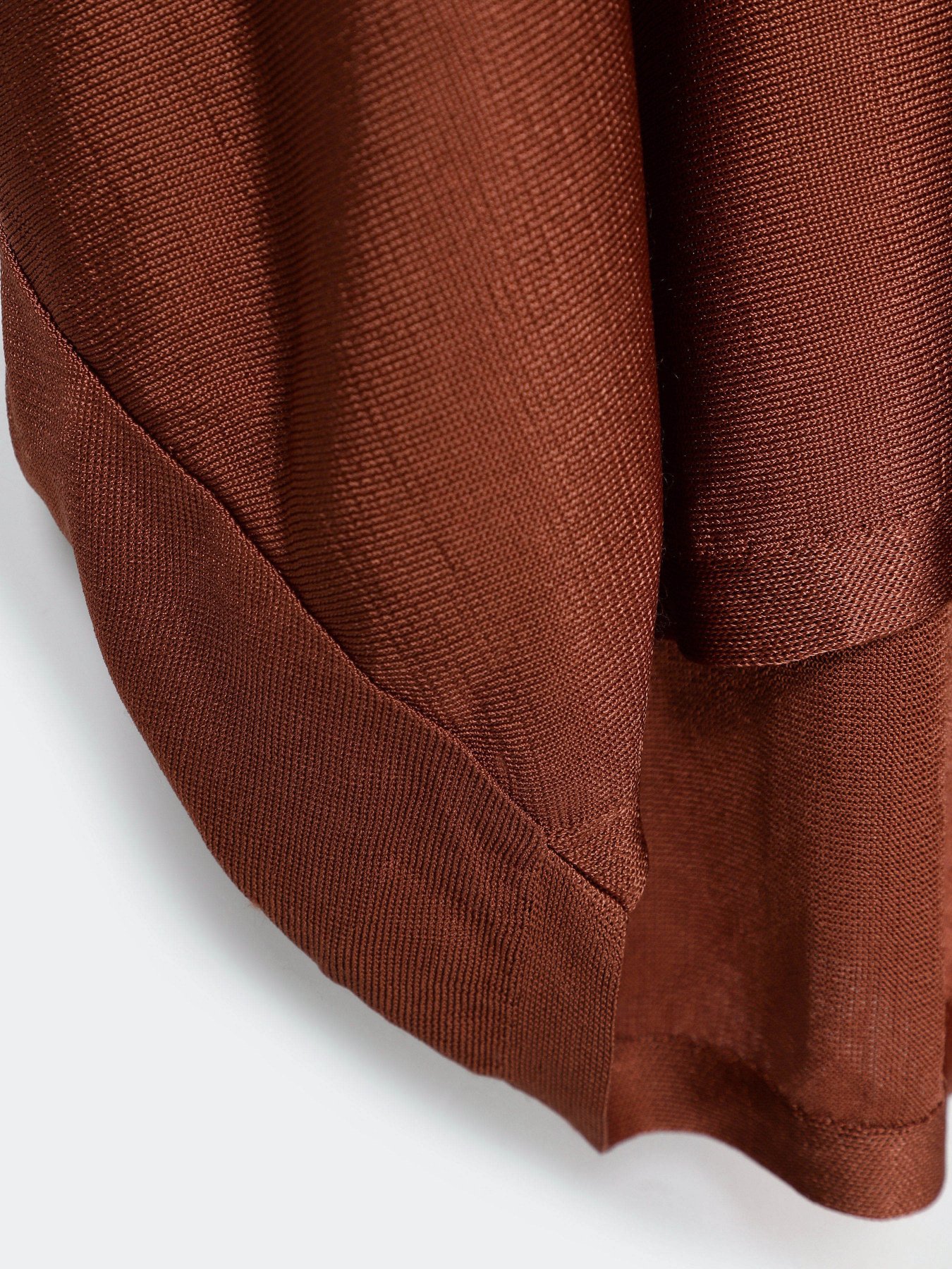 Футболка COS модель 0368458_коричневий Футболка COS модель 0368458_коричневий Фото