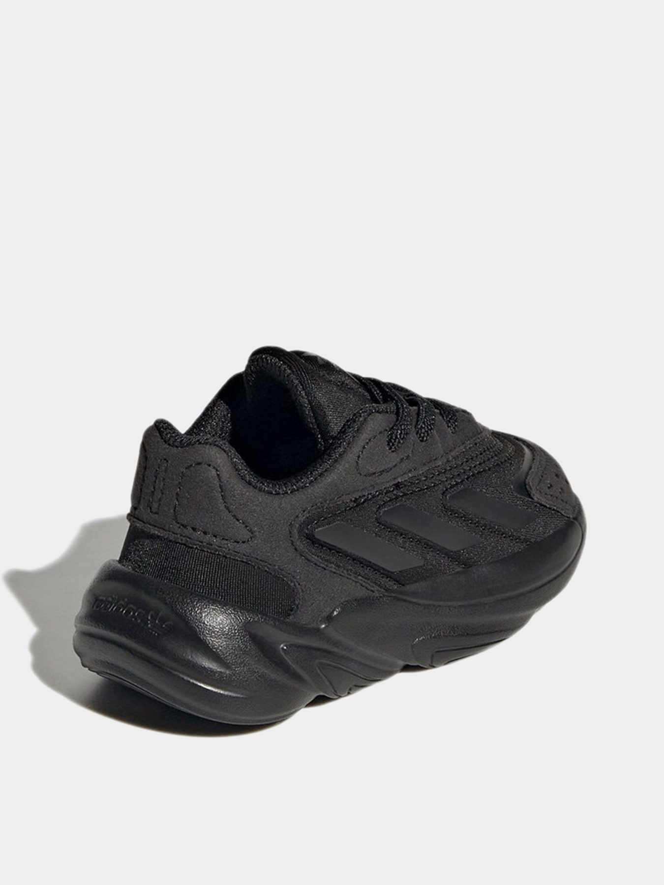 Кроссовки Adidas Ozelia Originals модель H04747 Фото