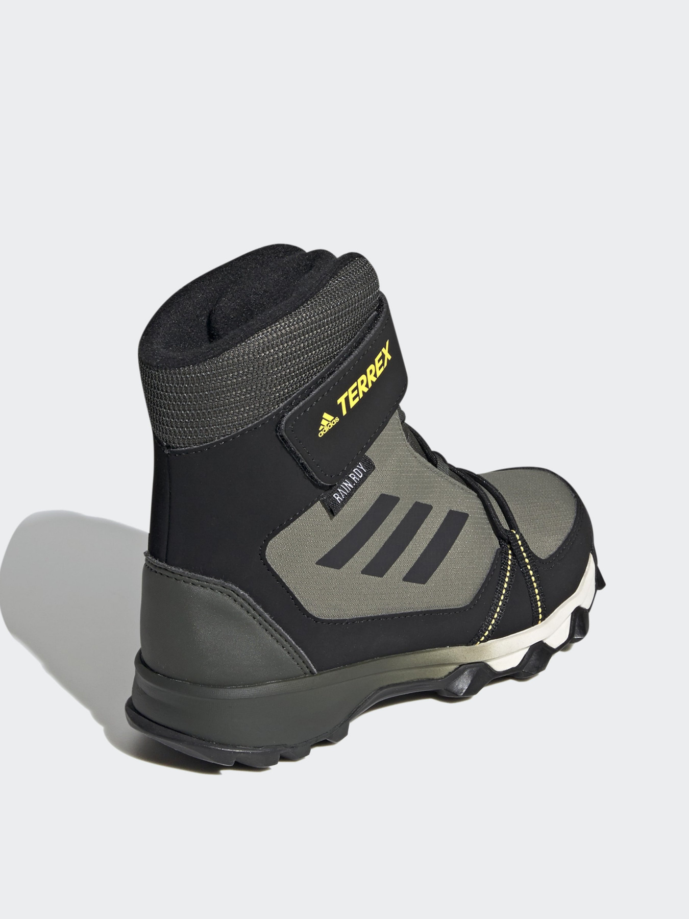 Ботинки Adidas Terrex Snow Cf R.RD модель FU7276 Ботинки Adidas Terrex Snow Cf R.RD модель FU7276 Фото