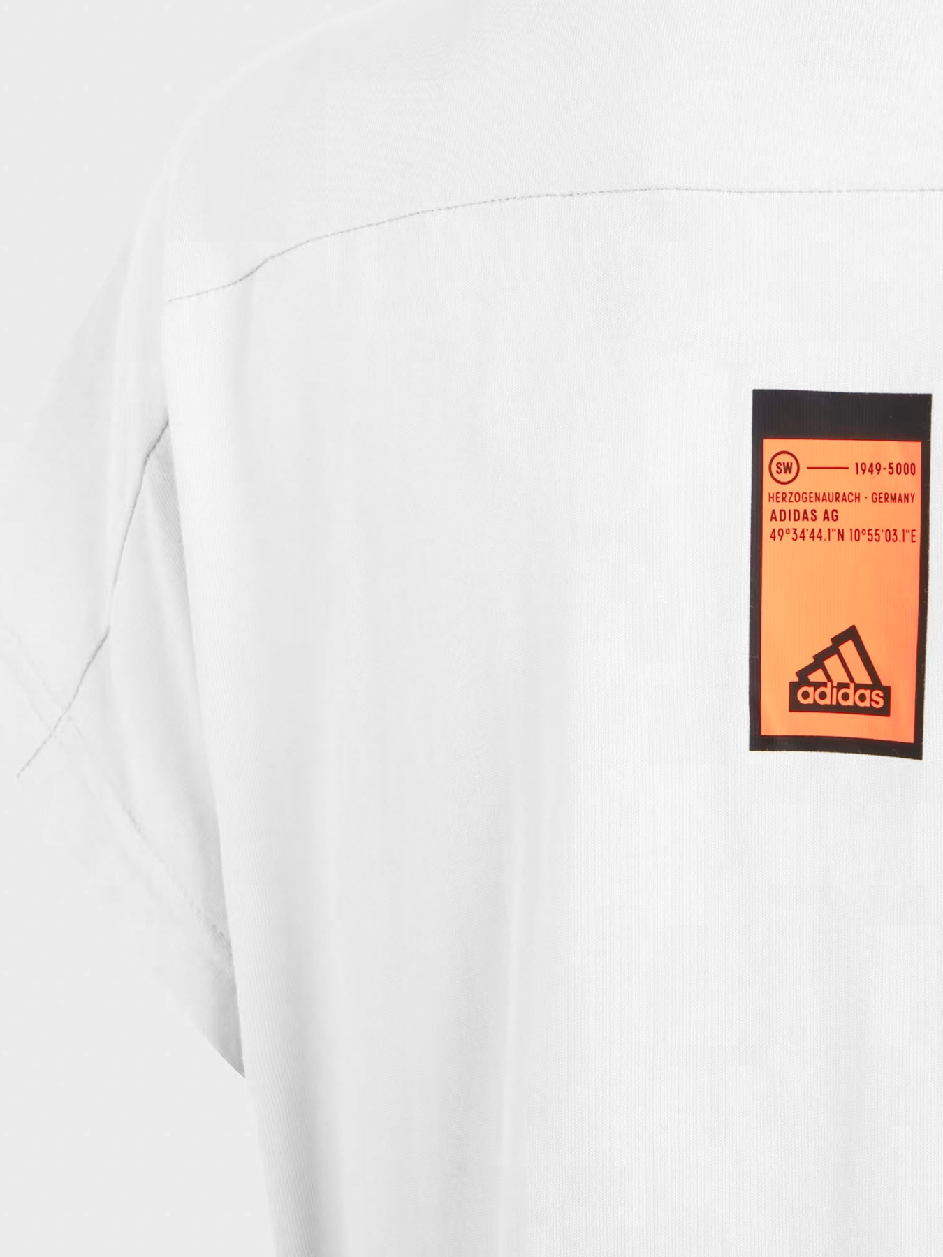 Футболка Adidas City Escape All-Purpose Summer Модель HR6272 Фото