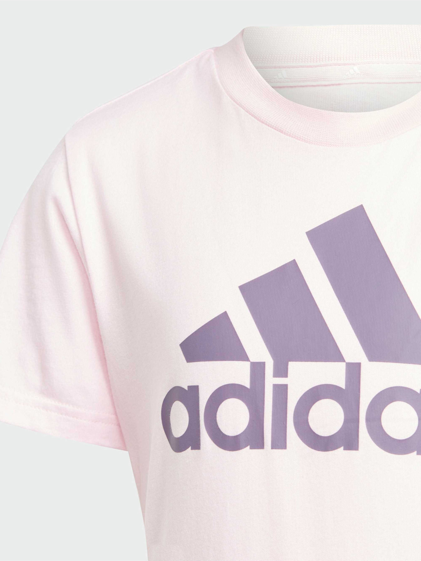 Футболка Adidas ESSENTIALS модель IJ6369 Футболка Adidas ESSENTIALS модель IJ6369 Фото