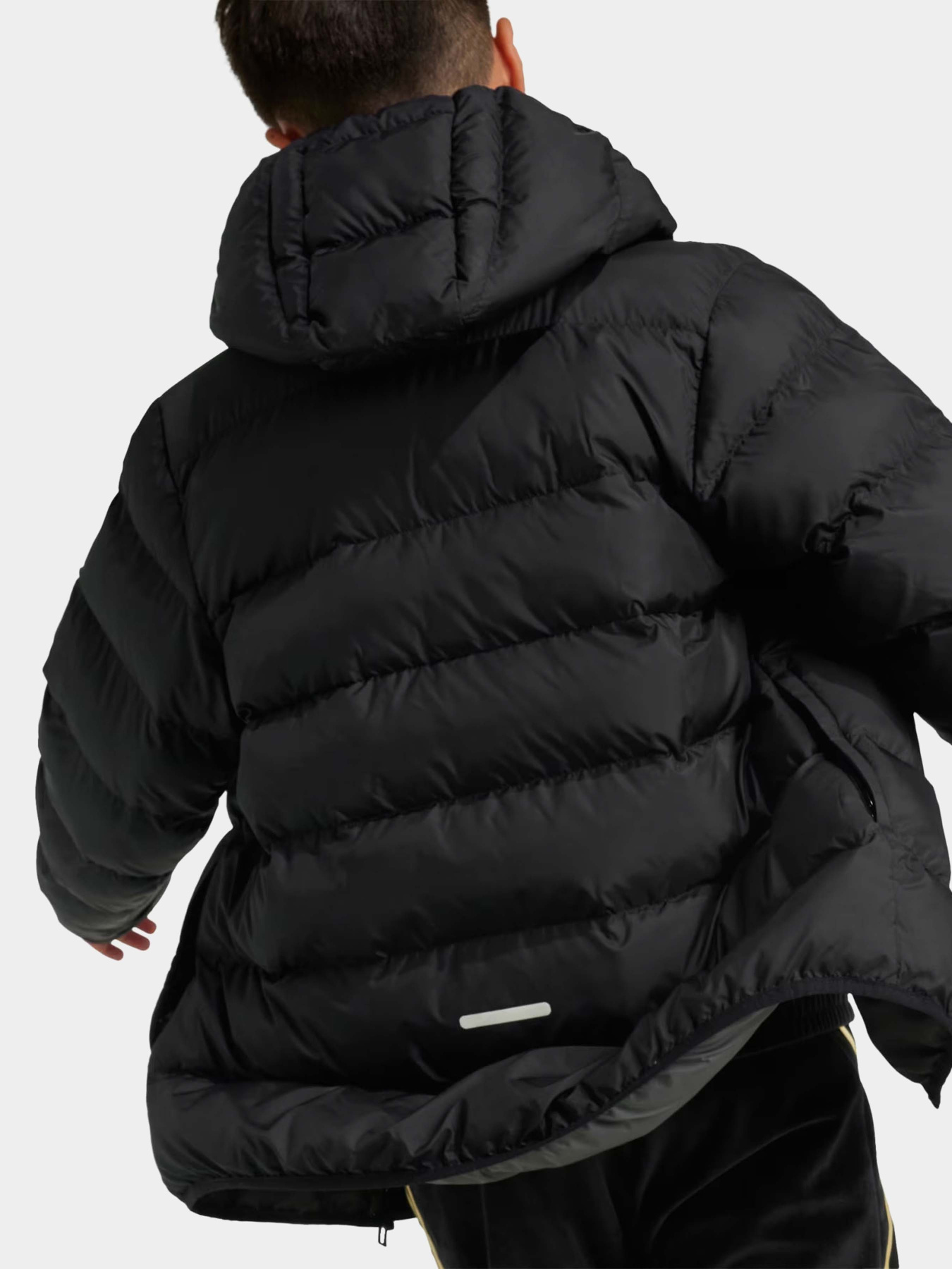 Зимова куртка Adidas SYNTHETIC DOWN модель IV9505 Фото