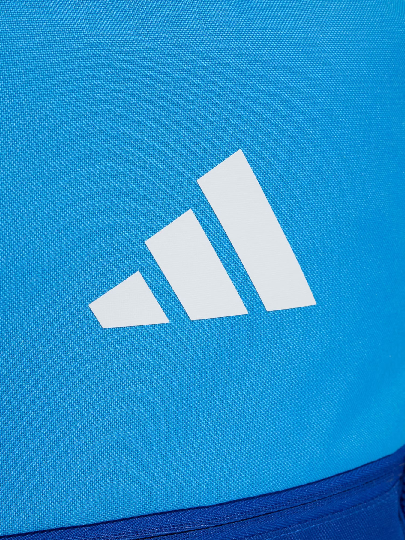 Adidas KE0389 модель KE0389 Adidas KE0389 модель KE0389 Фото