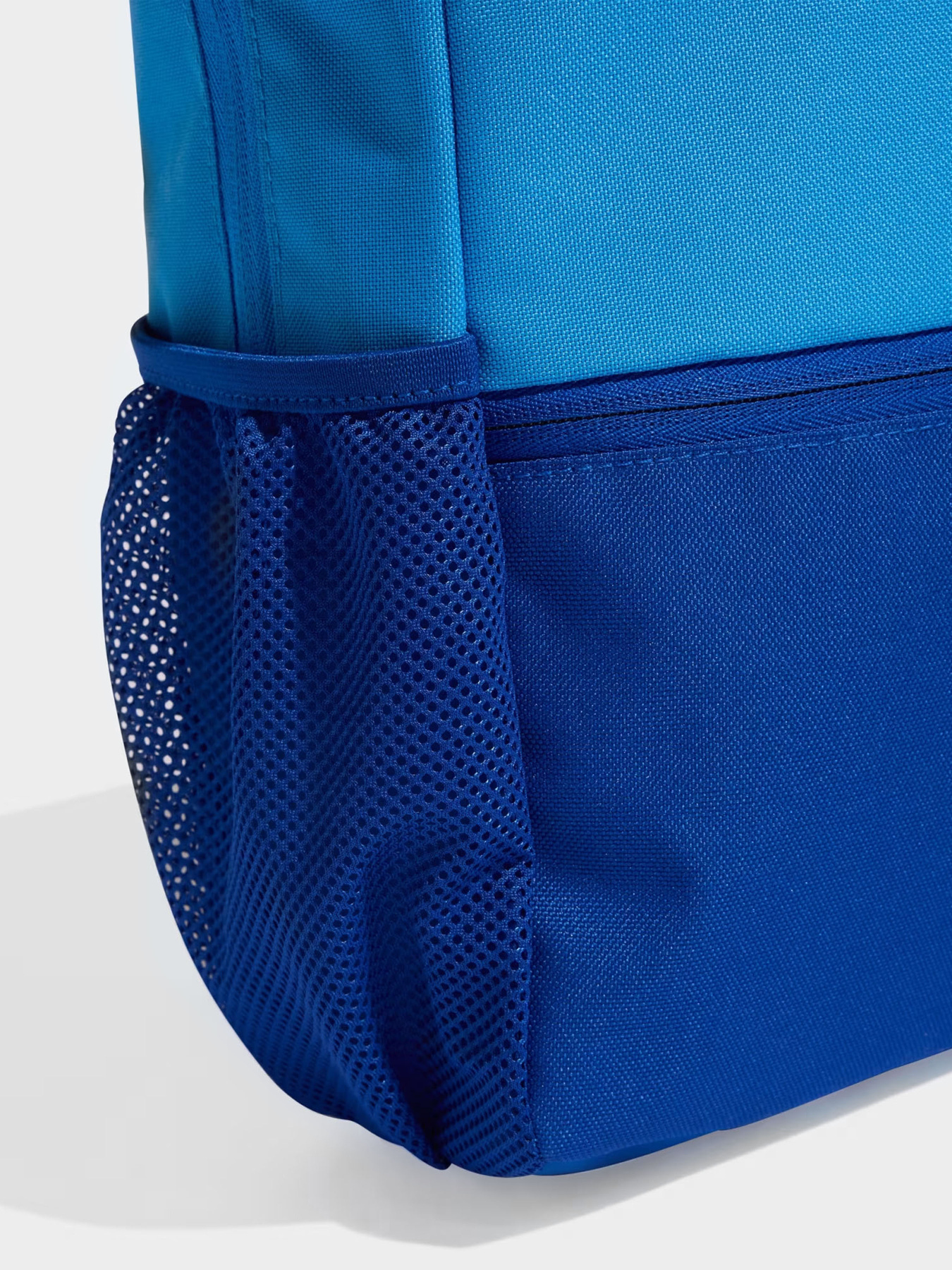 Adidas KE0389 модель KE0389 Adidas KE0389 модель KE0389 Фото