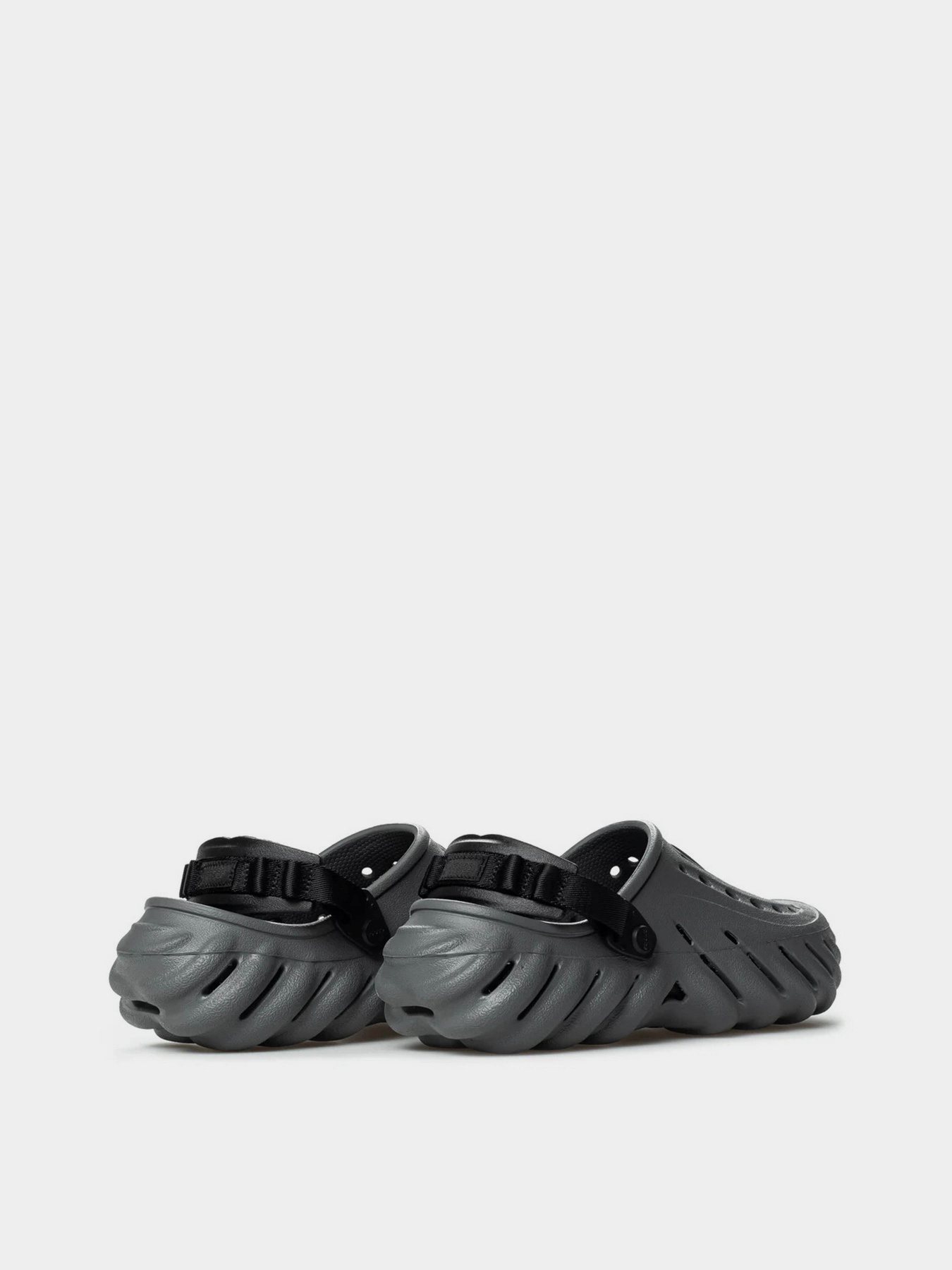 Сабо Crocs модель 207937-0DA Фото