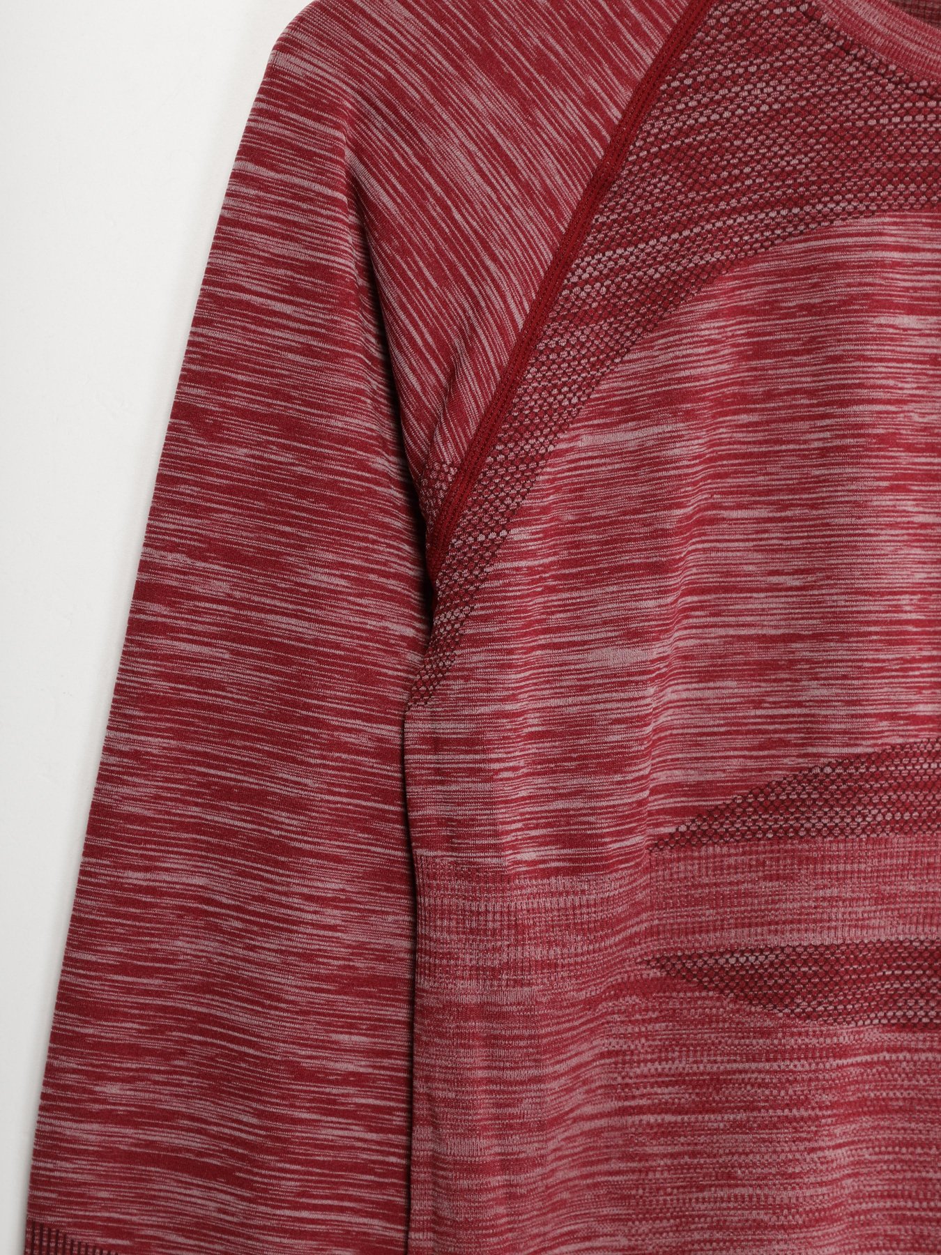 Лонгслів Crivit Модель IAN305274_бордовий комб. Фото