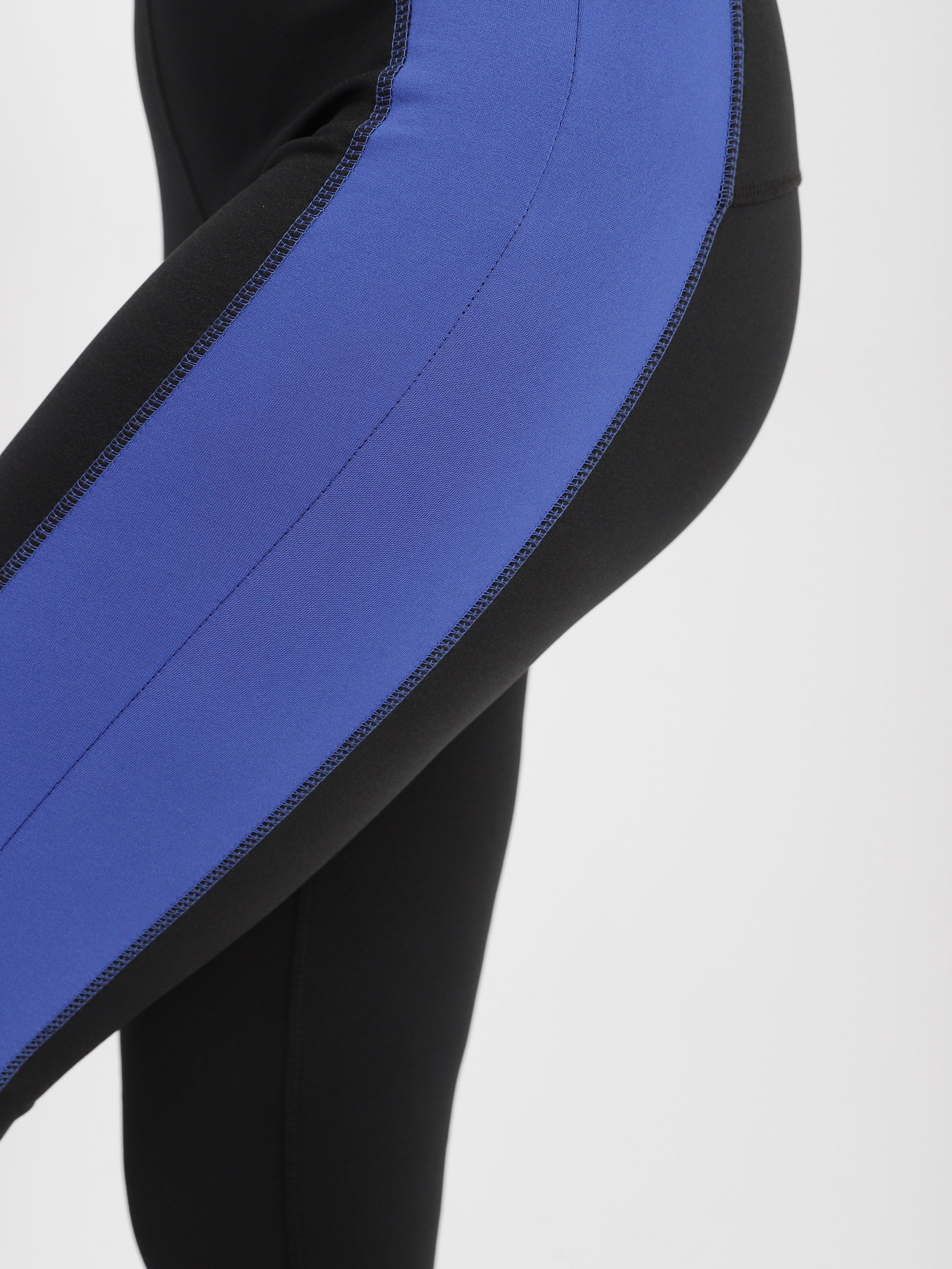 Легінси спортивні Crivit модель IAN278207_чорний з синім Фото