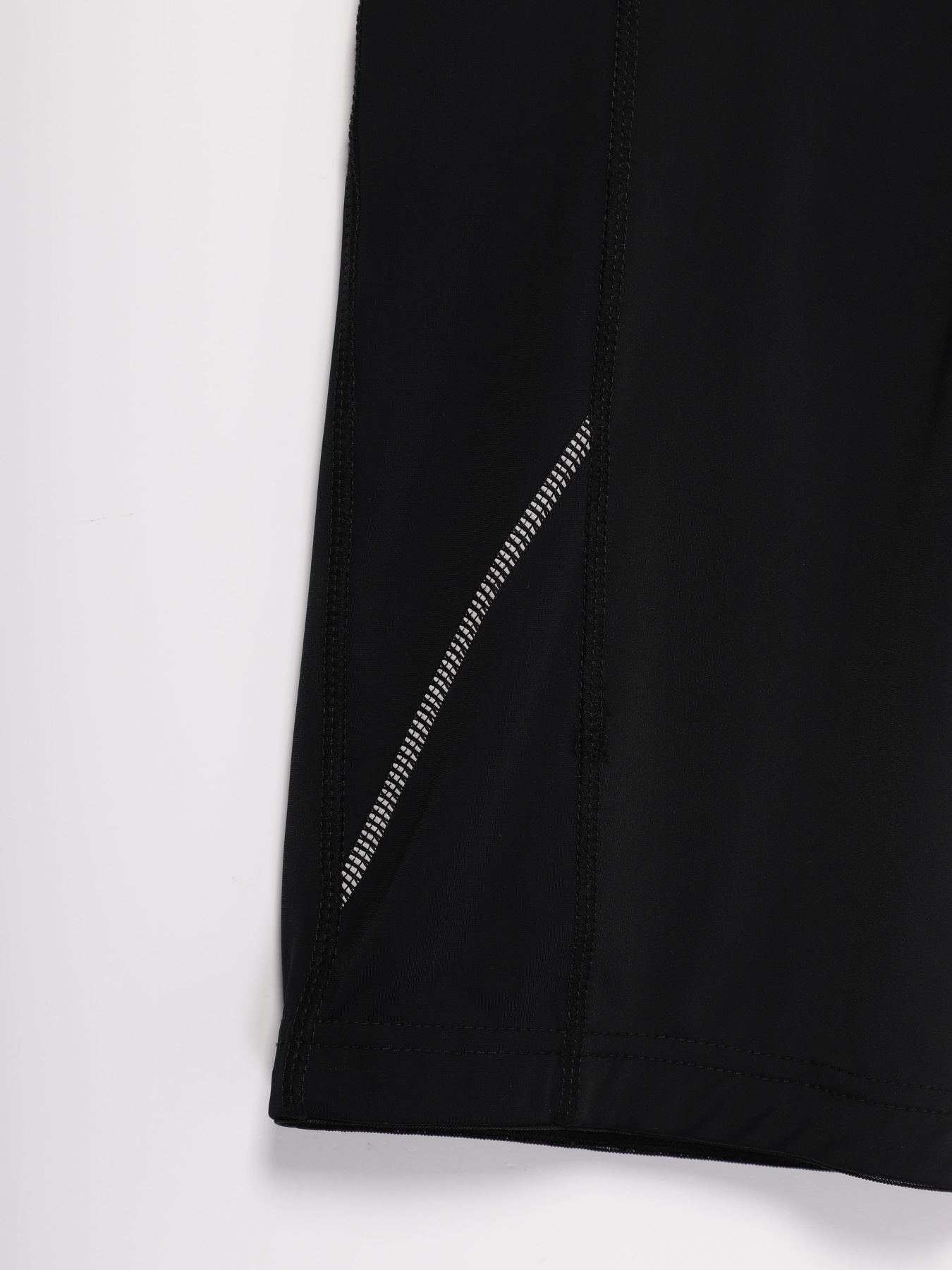 Спортивні шорти Crivit модель IAN287563_чорний Фото