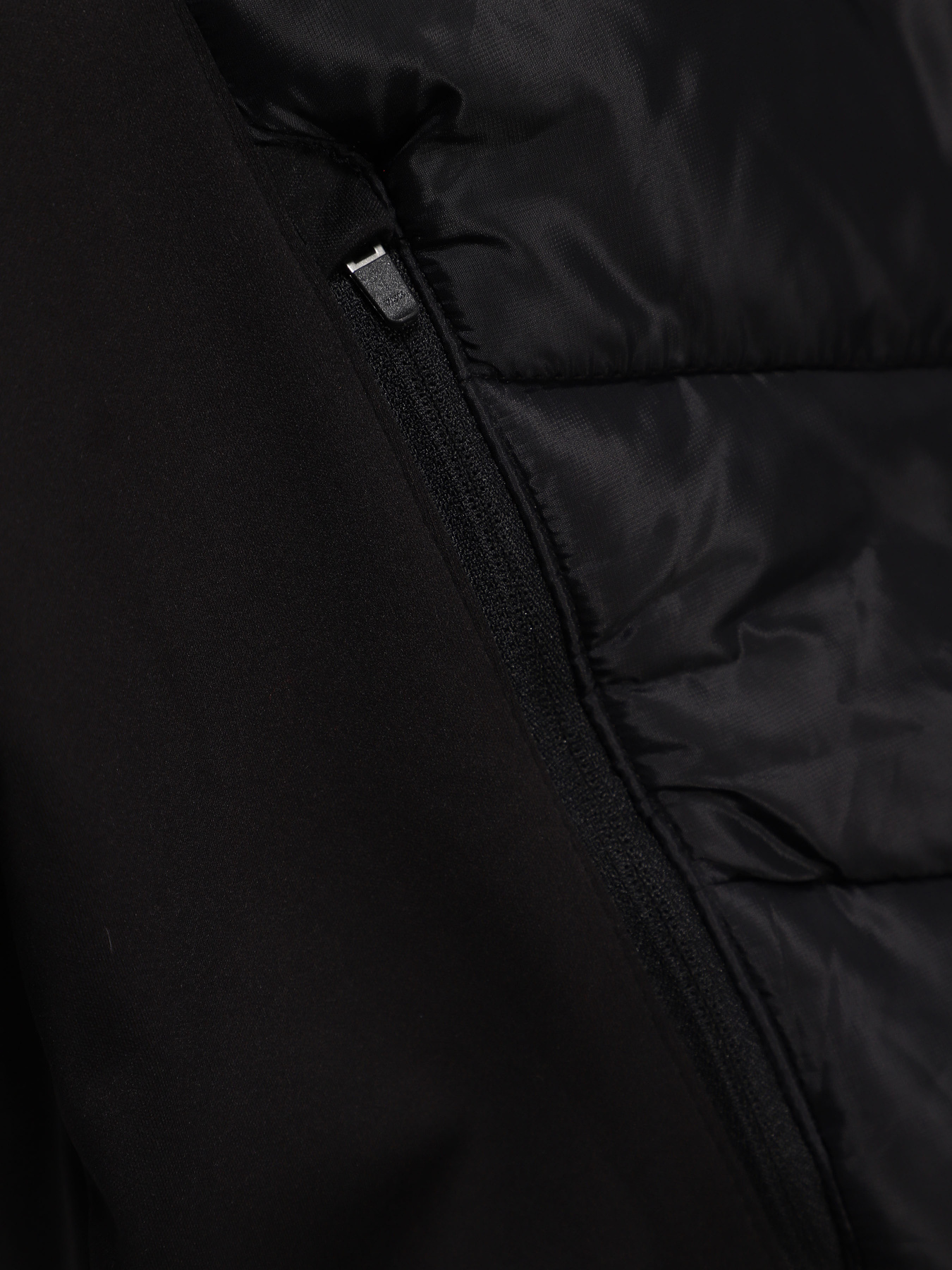 Демисезонная куртка Crivit модель IAN289496_чорний Фото