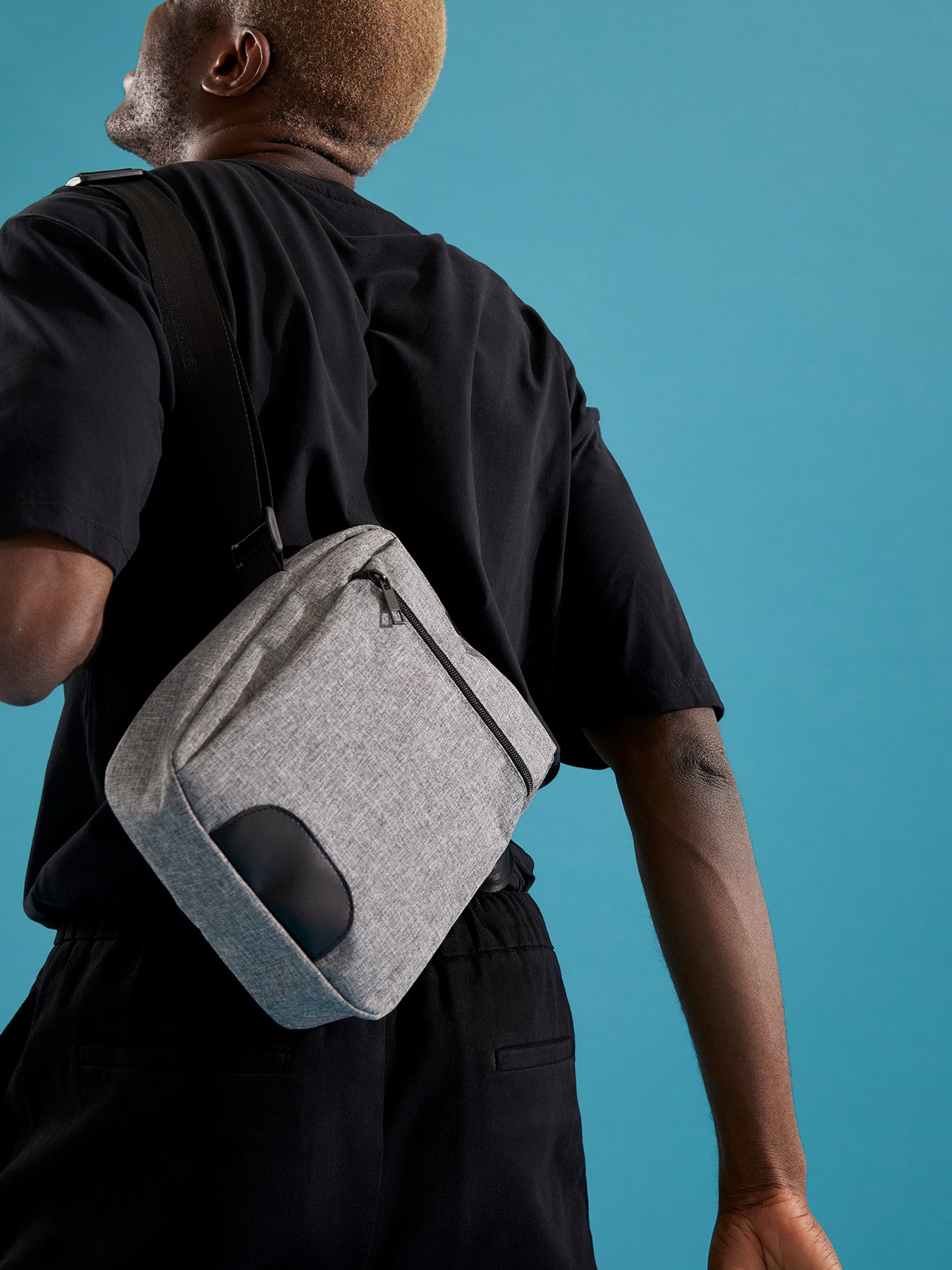 Мессенджер DeFacto модель U3667AZ-BK27 Фото