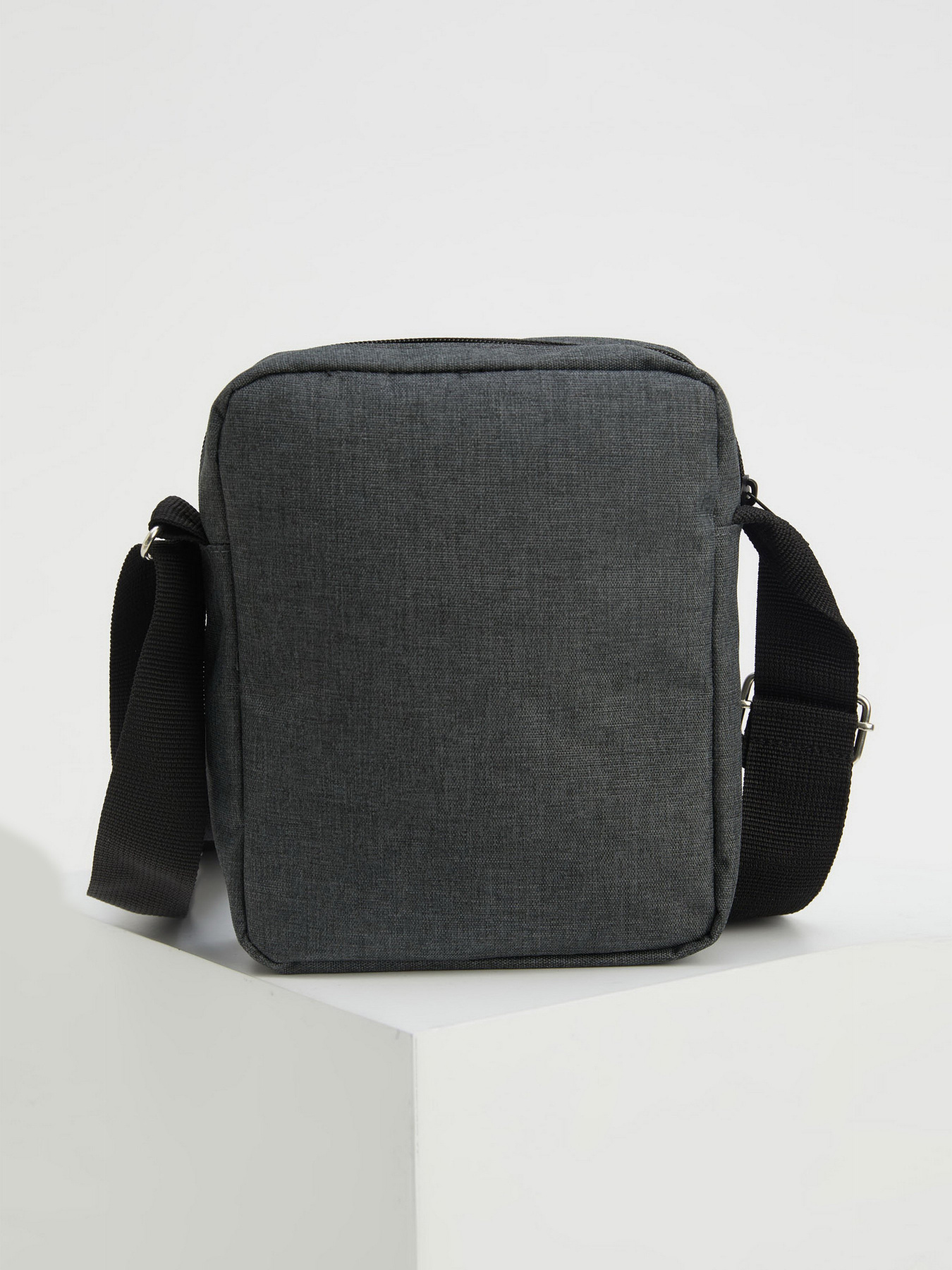 Мессенджер DeFacto модель S5667AZ-AR30 Фото