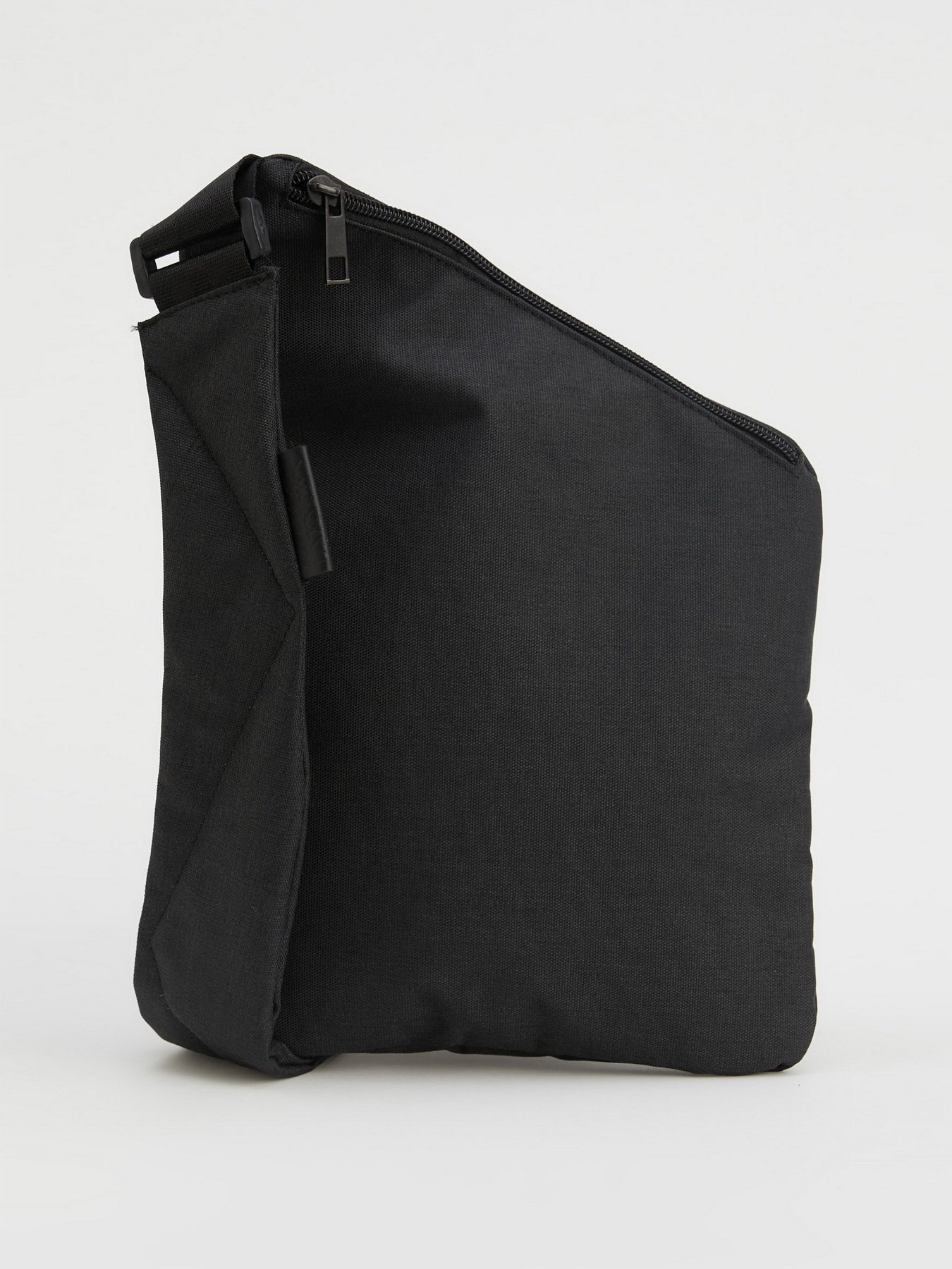 Мессенджер DeFacto модель U3645AZ-BK27 Фото