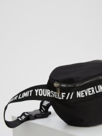 Поясная сумка DeFacto модель N7619AZ-BK27 Фото