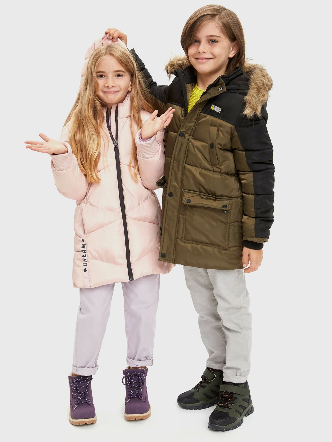 Зимняя куртка DeFacto модель R0114A6-PN141 Зимняя куртка DeFacto модель R0114A6-PN141 Фото