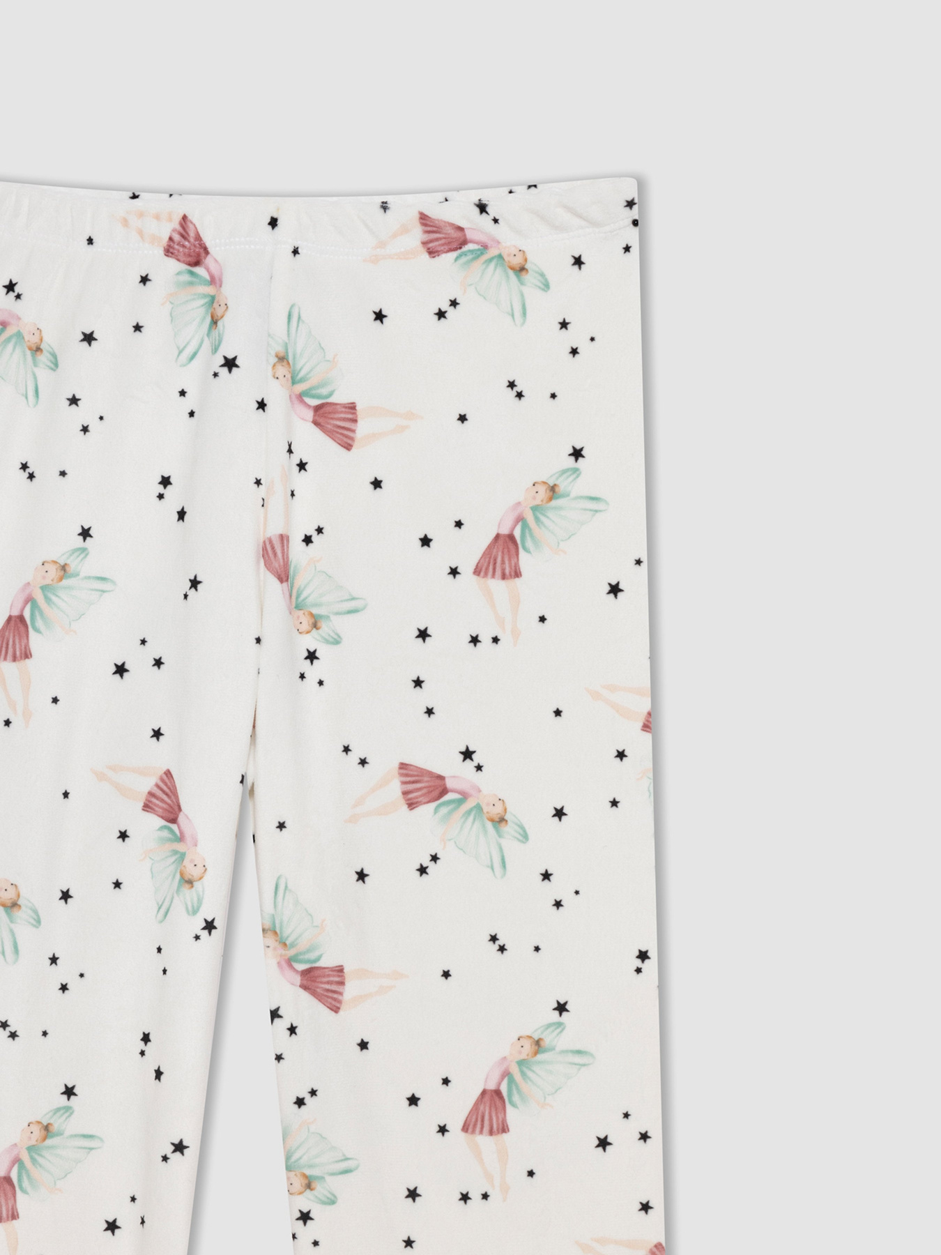 Пижама DeFacto модель Y3661A6-ER98 Фото