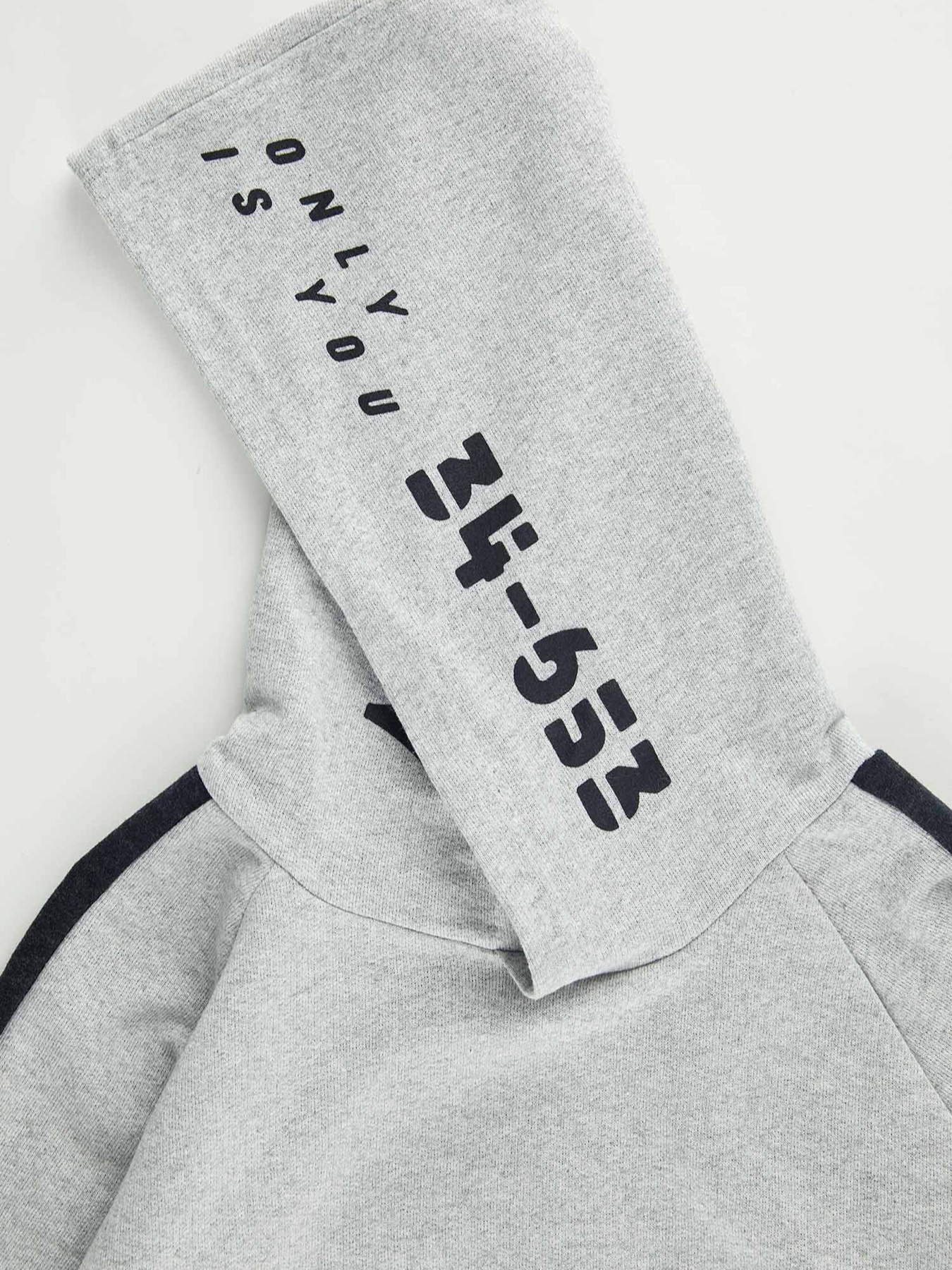 Спортивный костюм DeFacto модель T4656A6-GR400 Фото