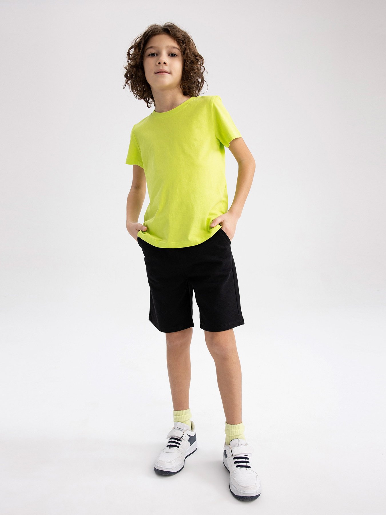 Футболка DeFacto модель K1687A6-GN667 Фото