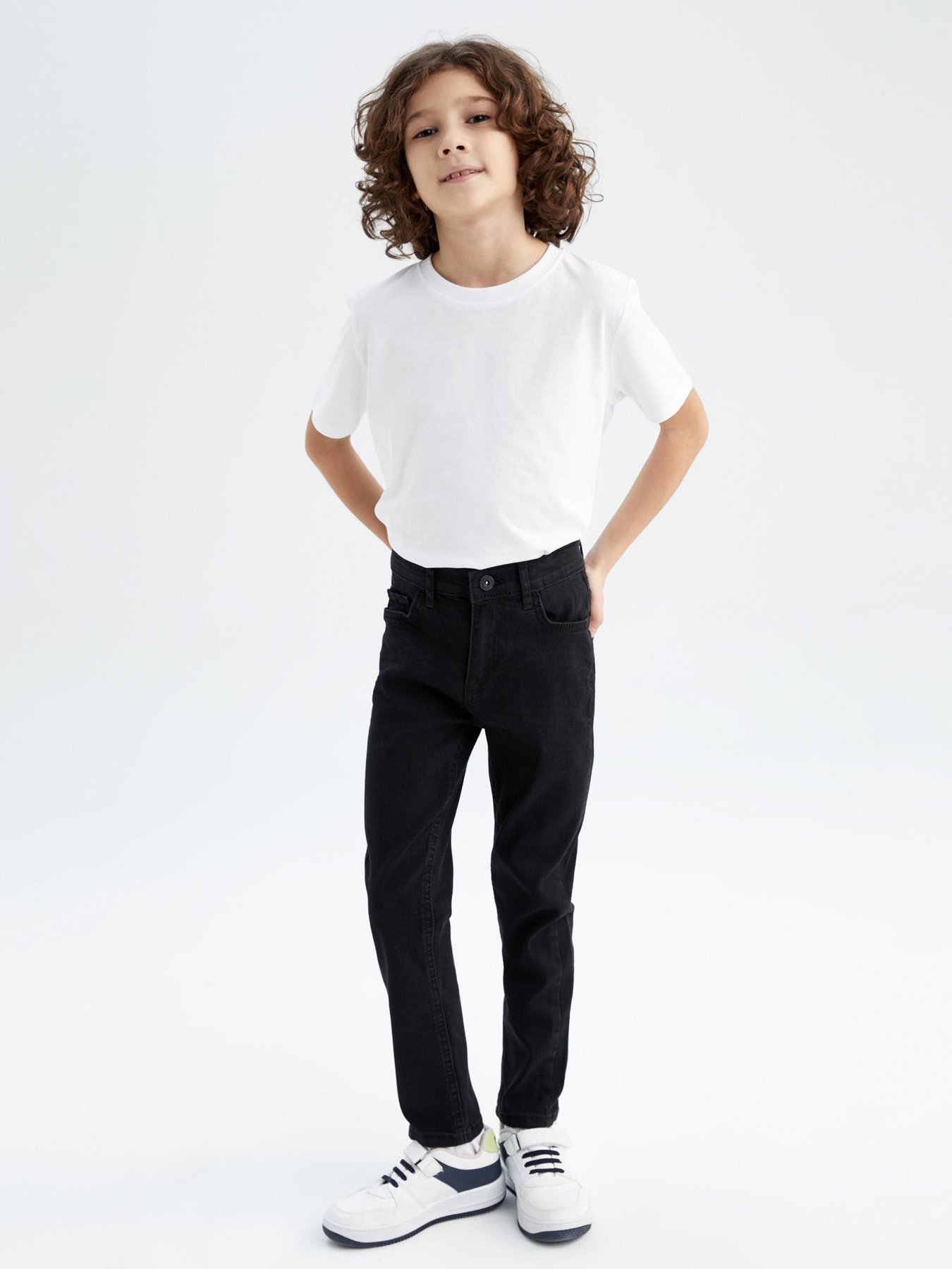 Прямі джинси DeFacto модель Y8420A6-NM40 Фото