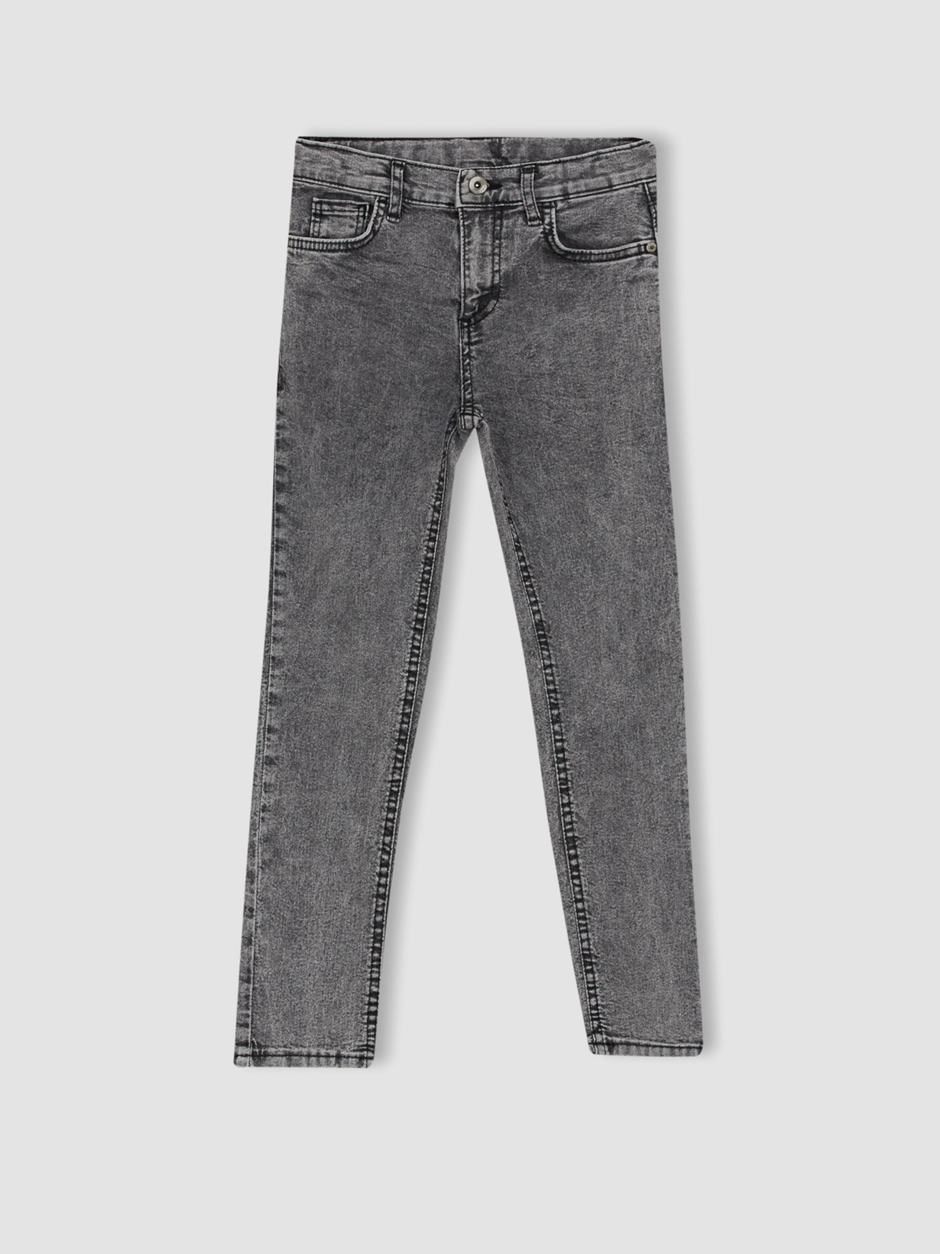 Завужені джинси DeFacto модель Z1548A6-NM55 Фото