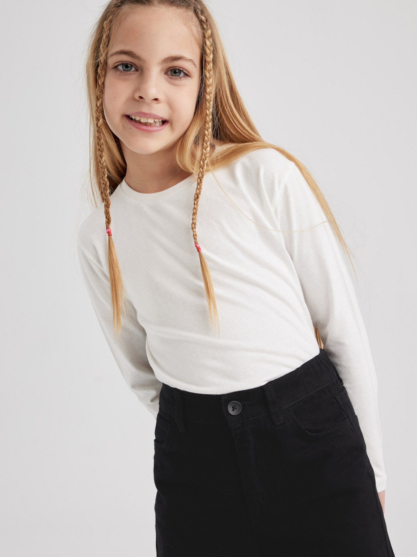 Лонгслив DeFacto модель Z4192A6-WT28 Фото