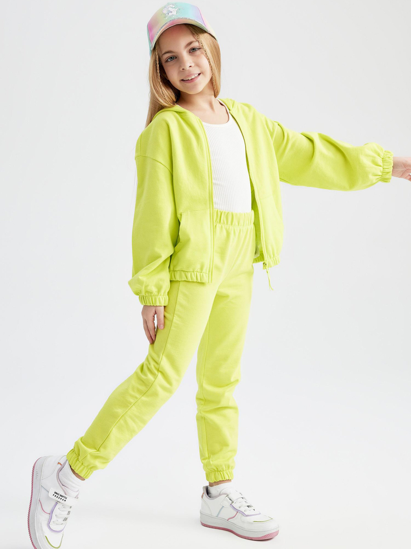 Повседневный костюм DeFacto модель Z4644A6-YL172 Фото