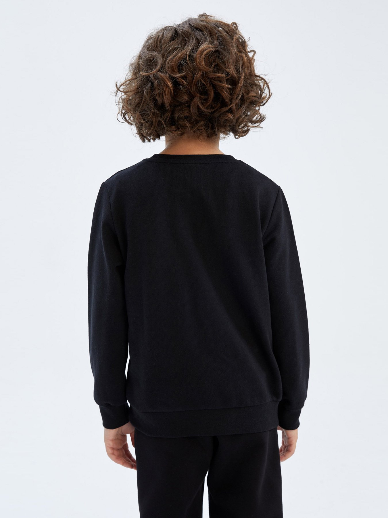 Свитшот DeFacto модель Z4750A6-BK81 Фото