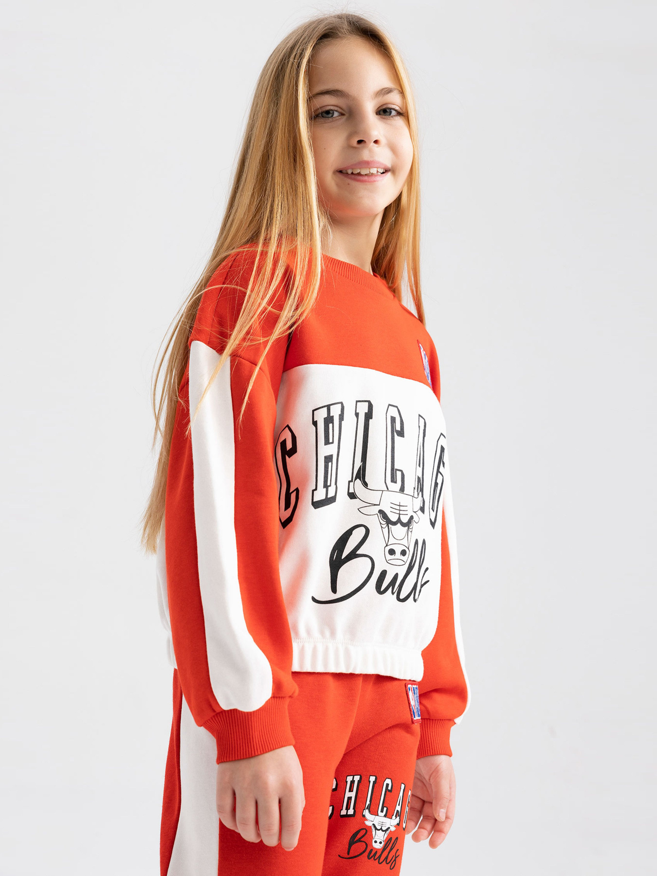 Свитшот DeFacto модель Z4760A6-RD44 Фото