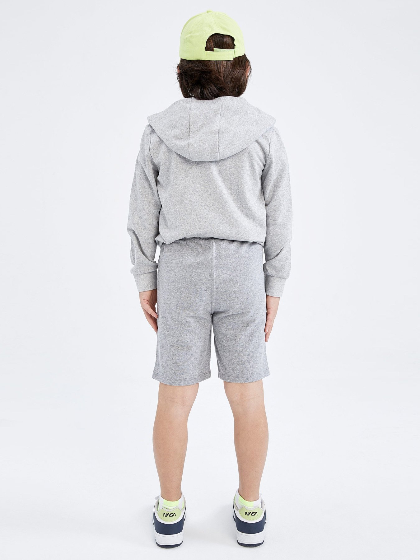 Шорты DeFacto модель Z5537A6-GR210 Фото