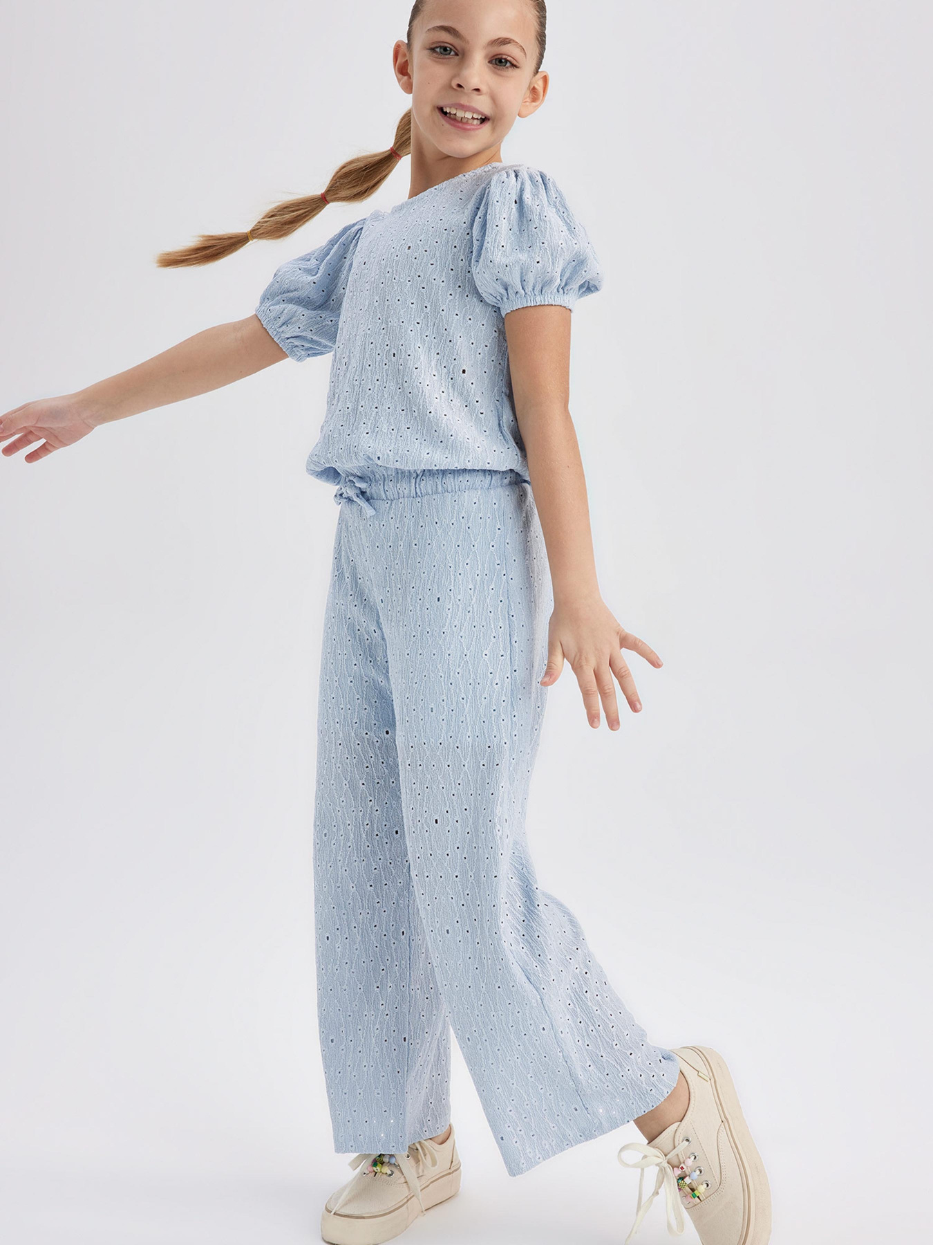 Повседневные штаны DeFacto модель Z6038A6-BE440 Фото