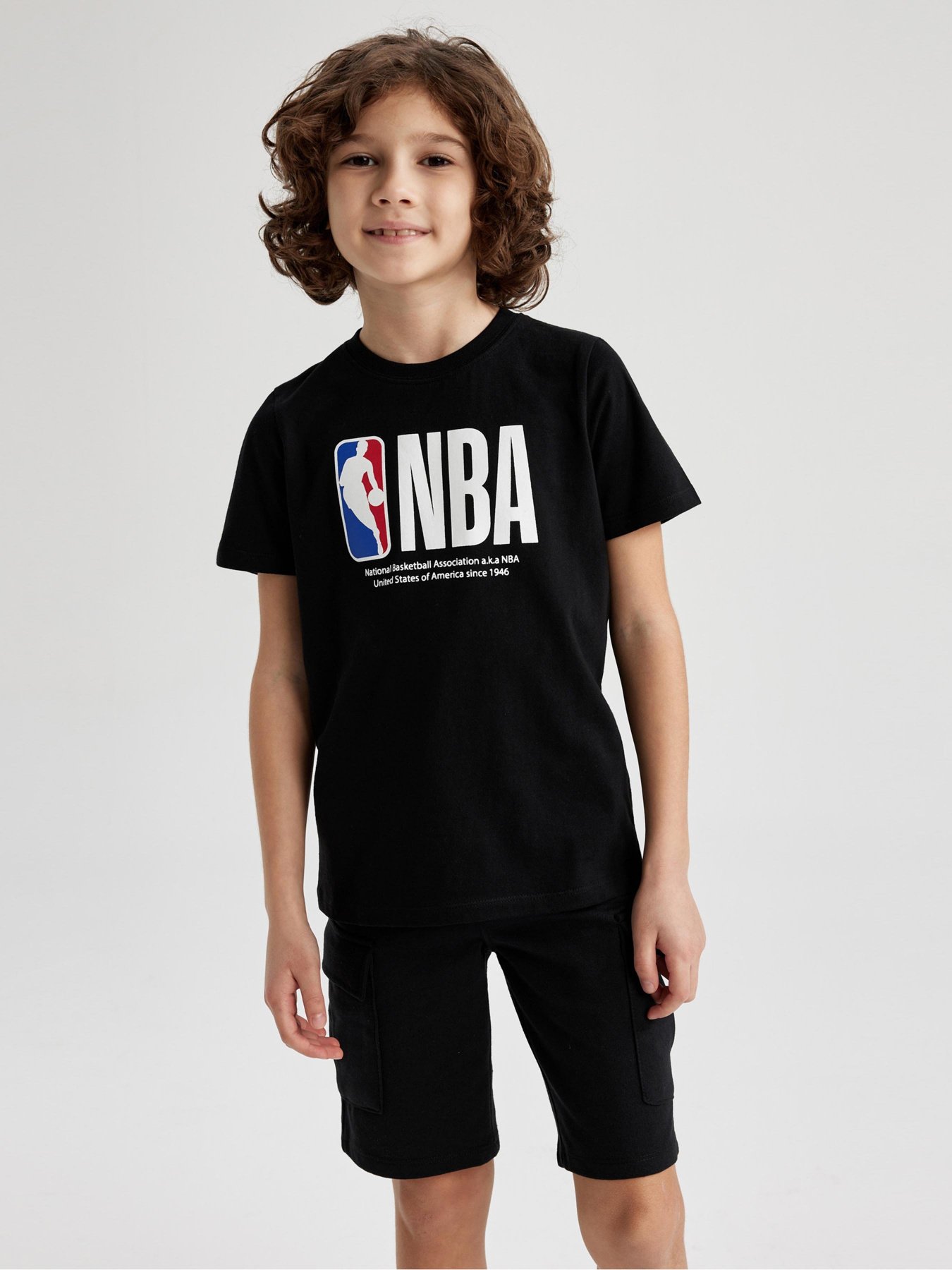 Футболка DeFacto модель Z8493A6-BK81 Фото