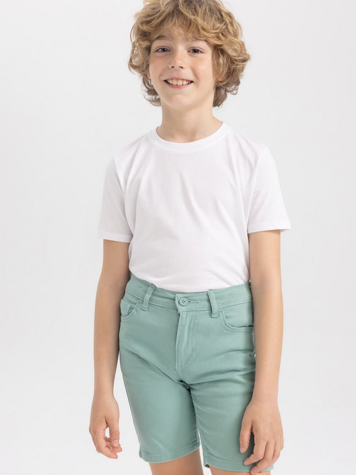 Шорти джинсові DeFacto Модель Y1024A6-TR378 Фото