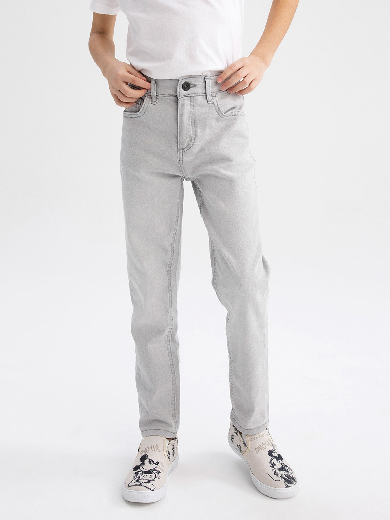 Прямые джинсы DeFacto модель Z1694A6-NM18 Фото