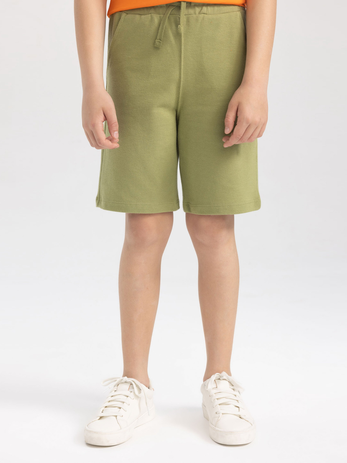 Шорты DeFacto модель Z5290A6-GN739 Фото