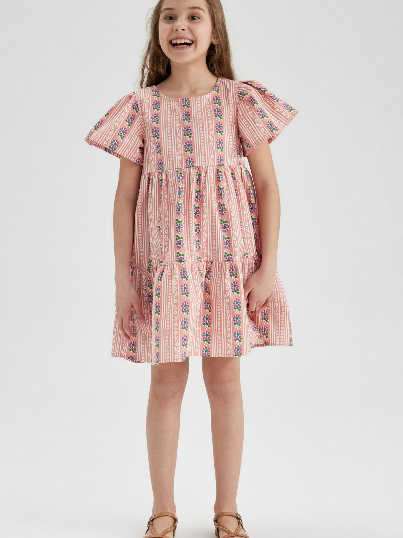 Платье мини DeFacto модель Z5354A6-OG176 Фото