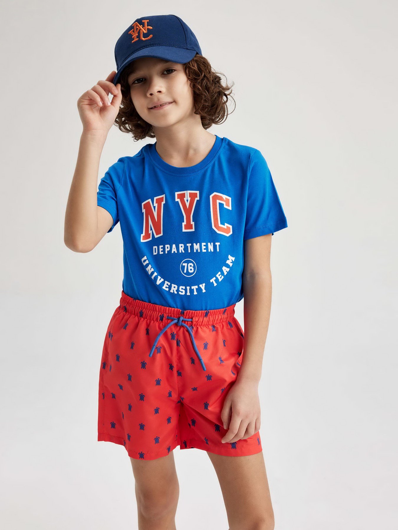 Шорти для плавання DeFacto модель Z6192A6-RD218 Фото