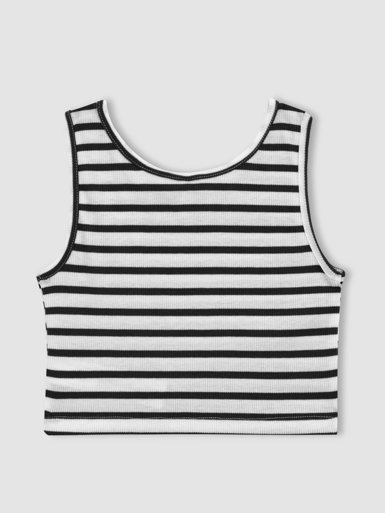 Топ DeFacto модель Z7814A6-BK81 Фото