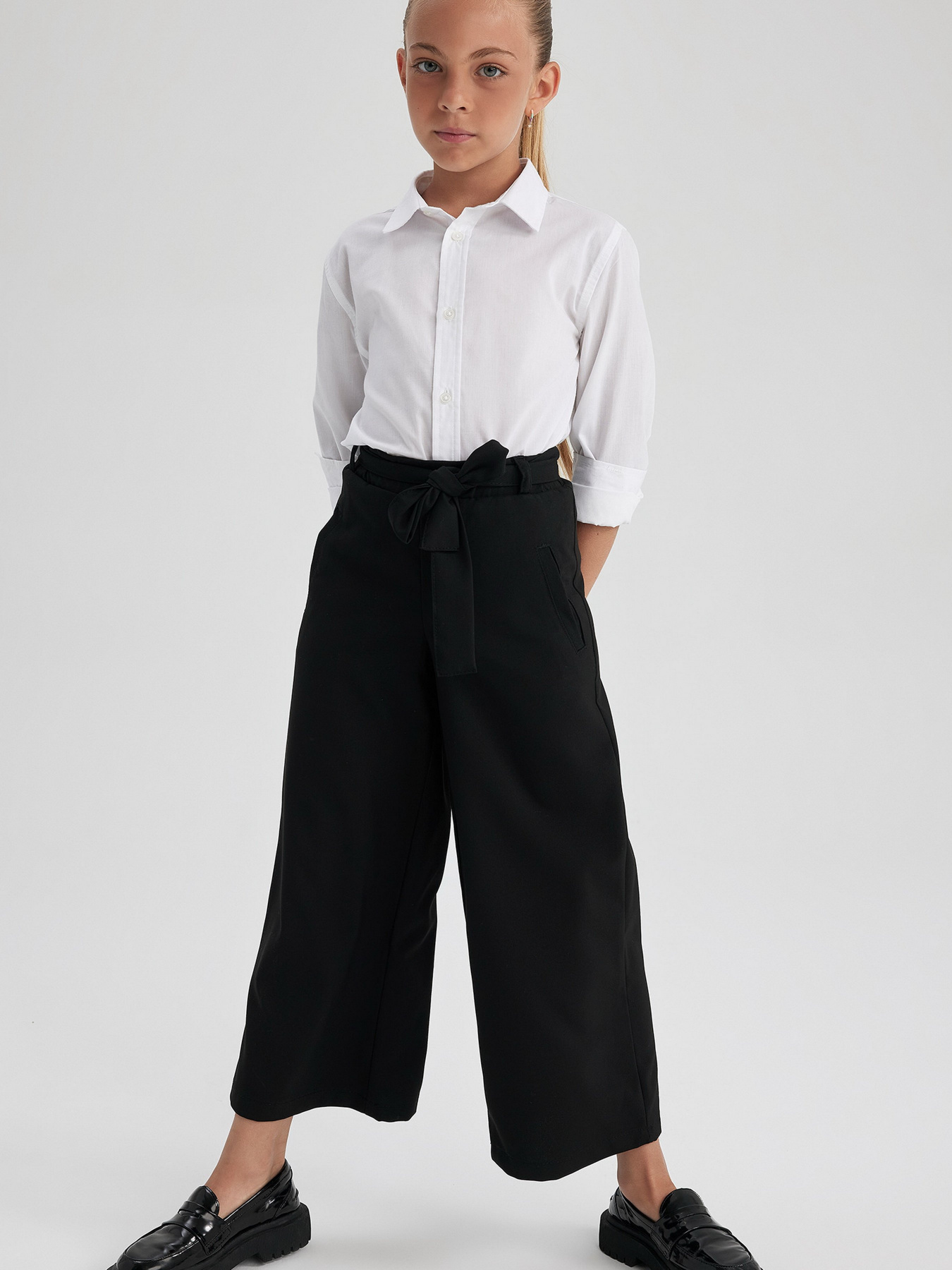 Повседневные штаны DeFacto модель A2333A8-BK27 Фото