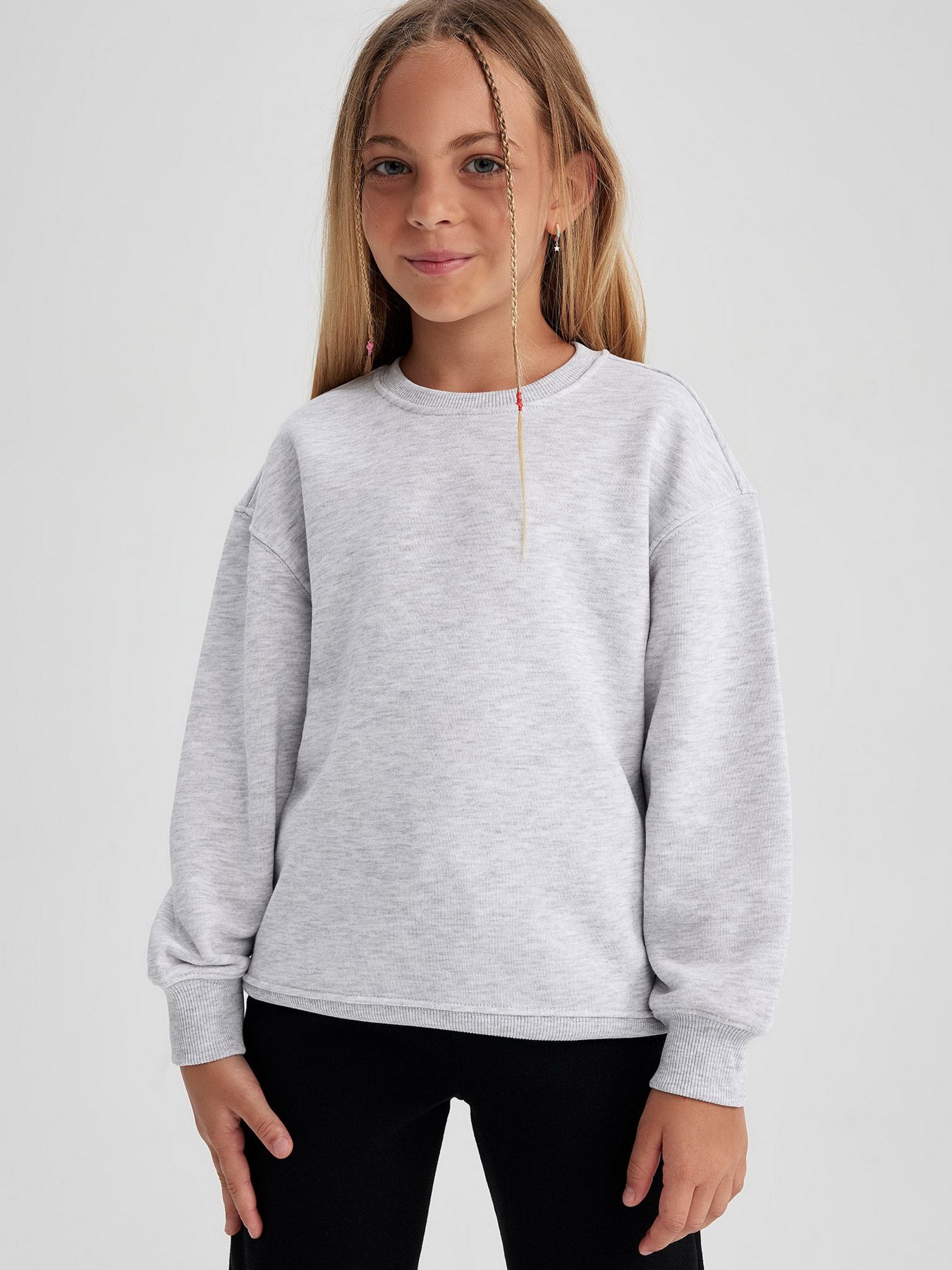 Свитшот DeFacto модель A2797A8-GR93 Фото