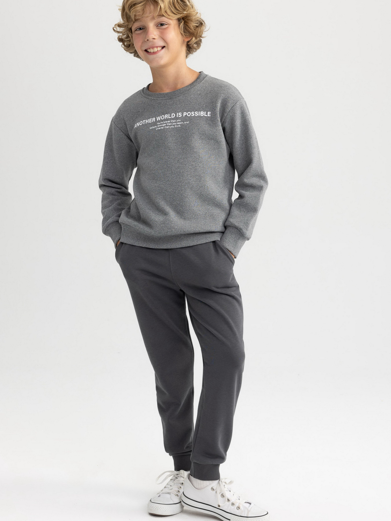 Свитшот DeFacto модель A9776A8-AR163 Фото