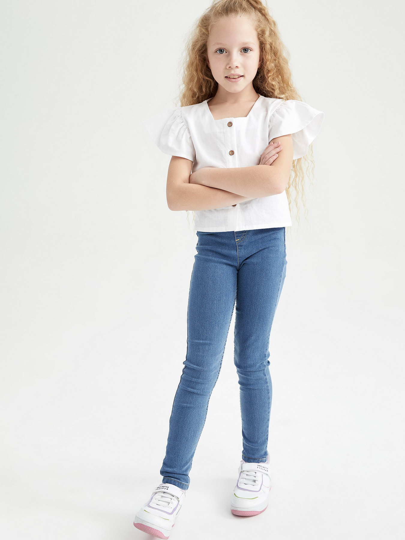 Завужені джинси DeFacto модель R8607A6-NM28 Фото