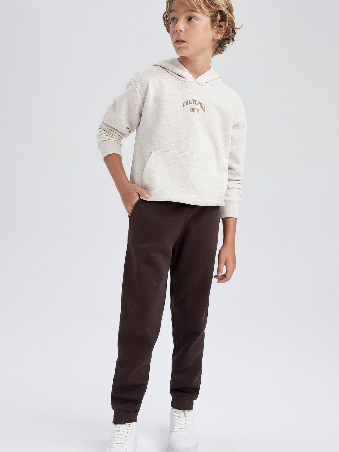 Джогери DeFacto модель W0773A6-BN340 Фото