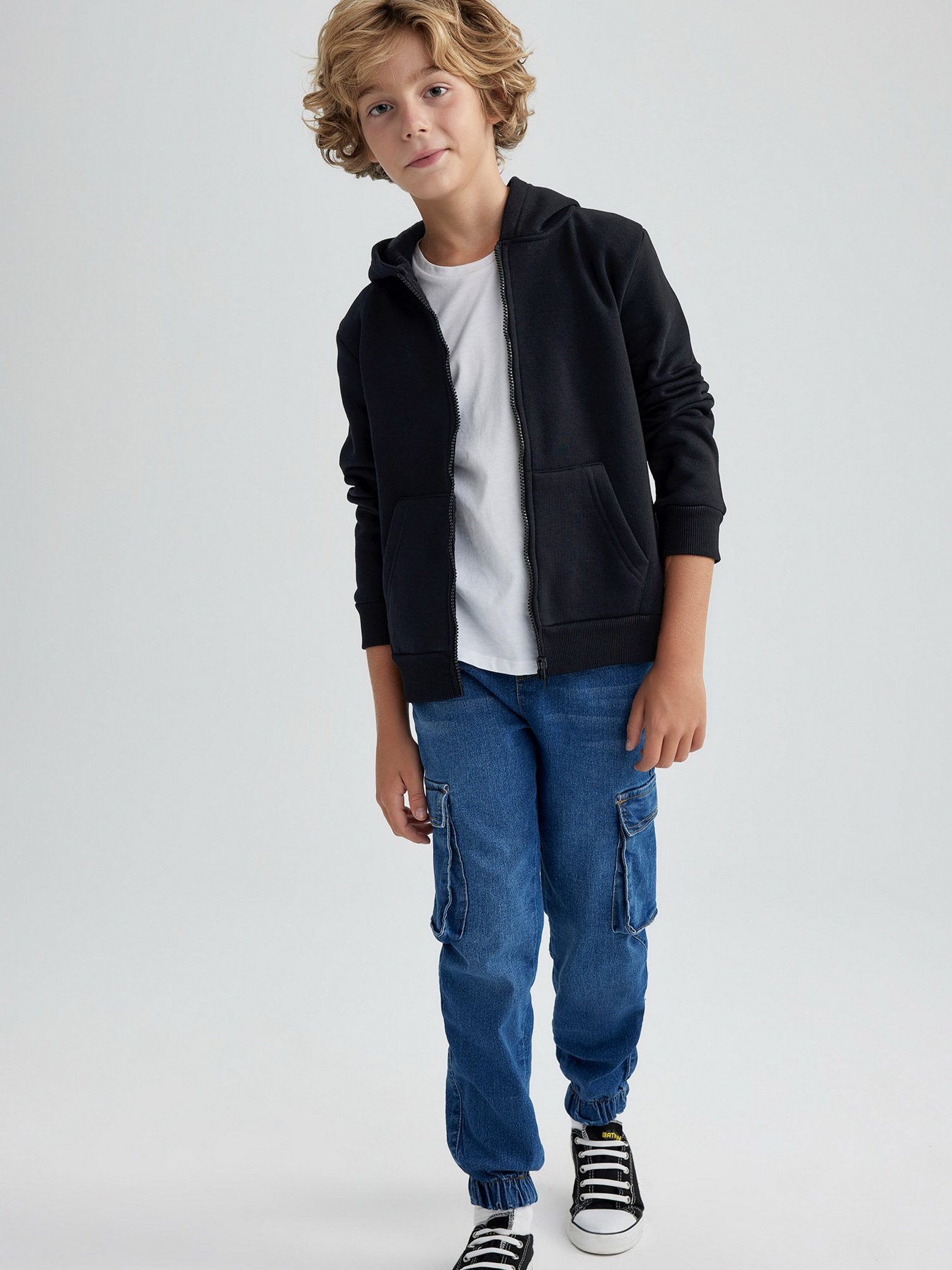 Кофта DeFacto модель X7382A6-BK81 Фото